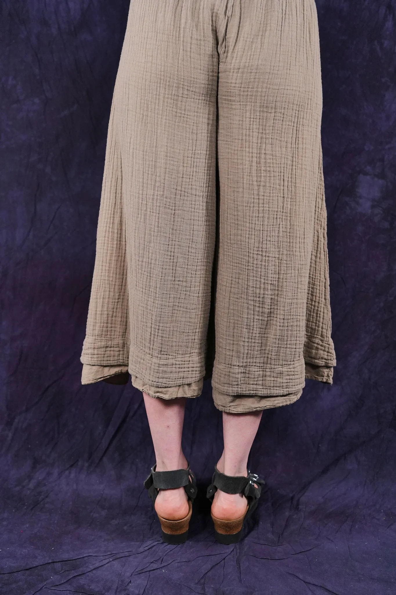 3353 Crop Gauze/Lawn Petaloon Dovetail