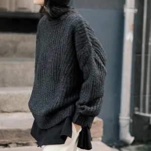 7115 by Szeki  Airy Crewneck Sweater