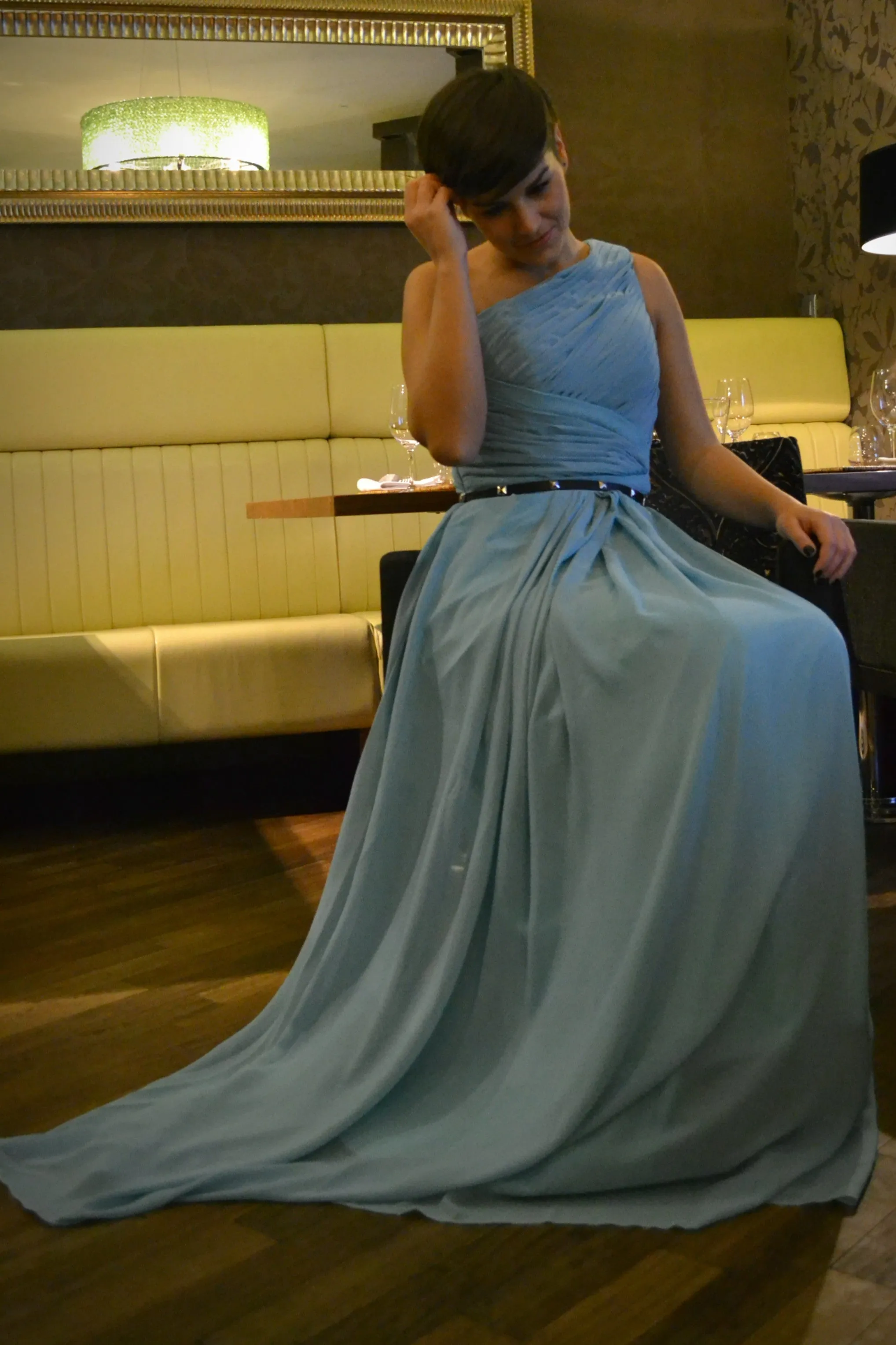 A-line One Shoulder Floor Length Sleeveless Chiffon Evening Dress