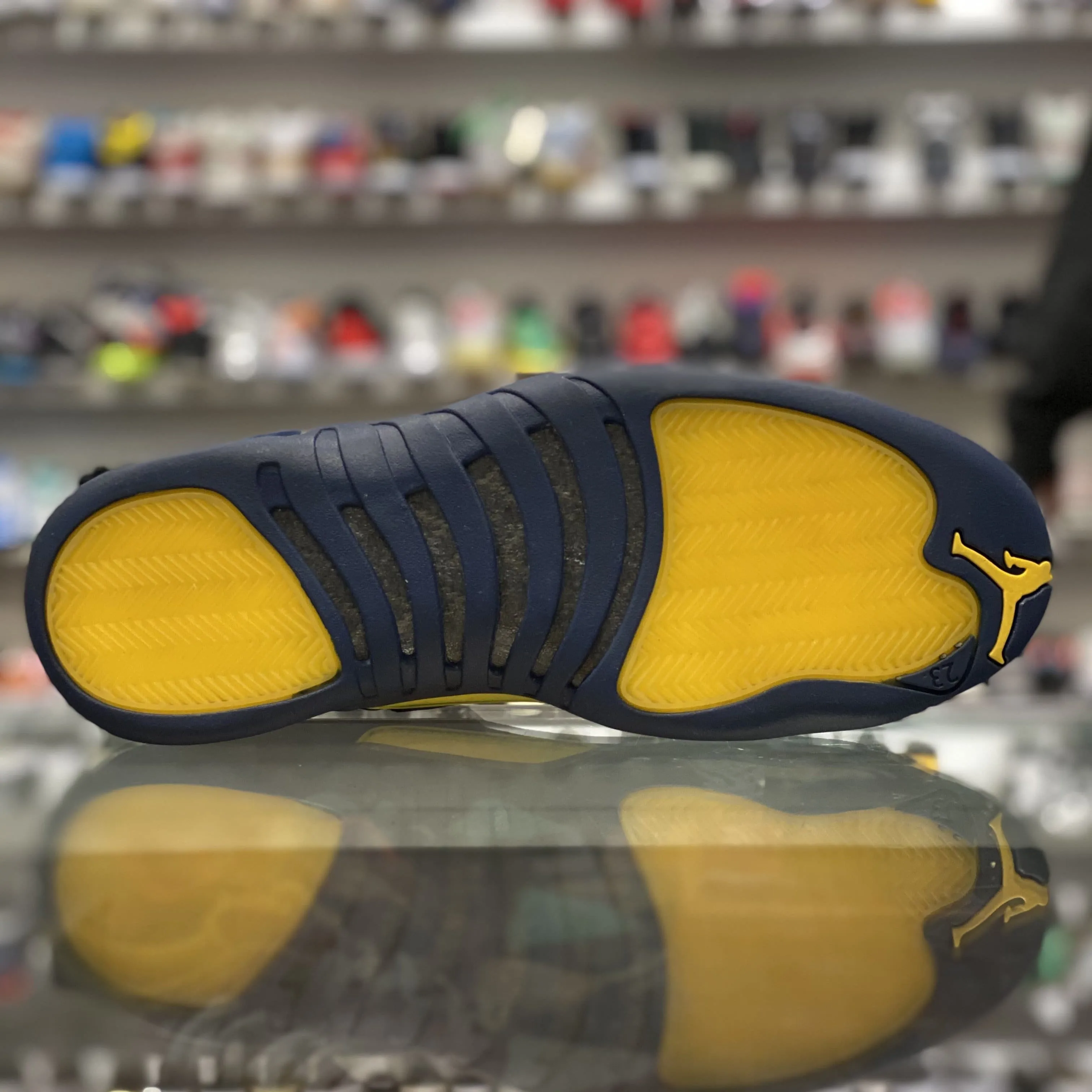 Air Jordan 12 Retro “Michigan”
