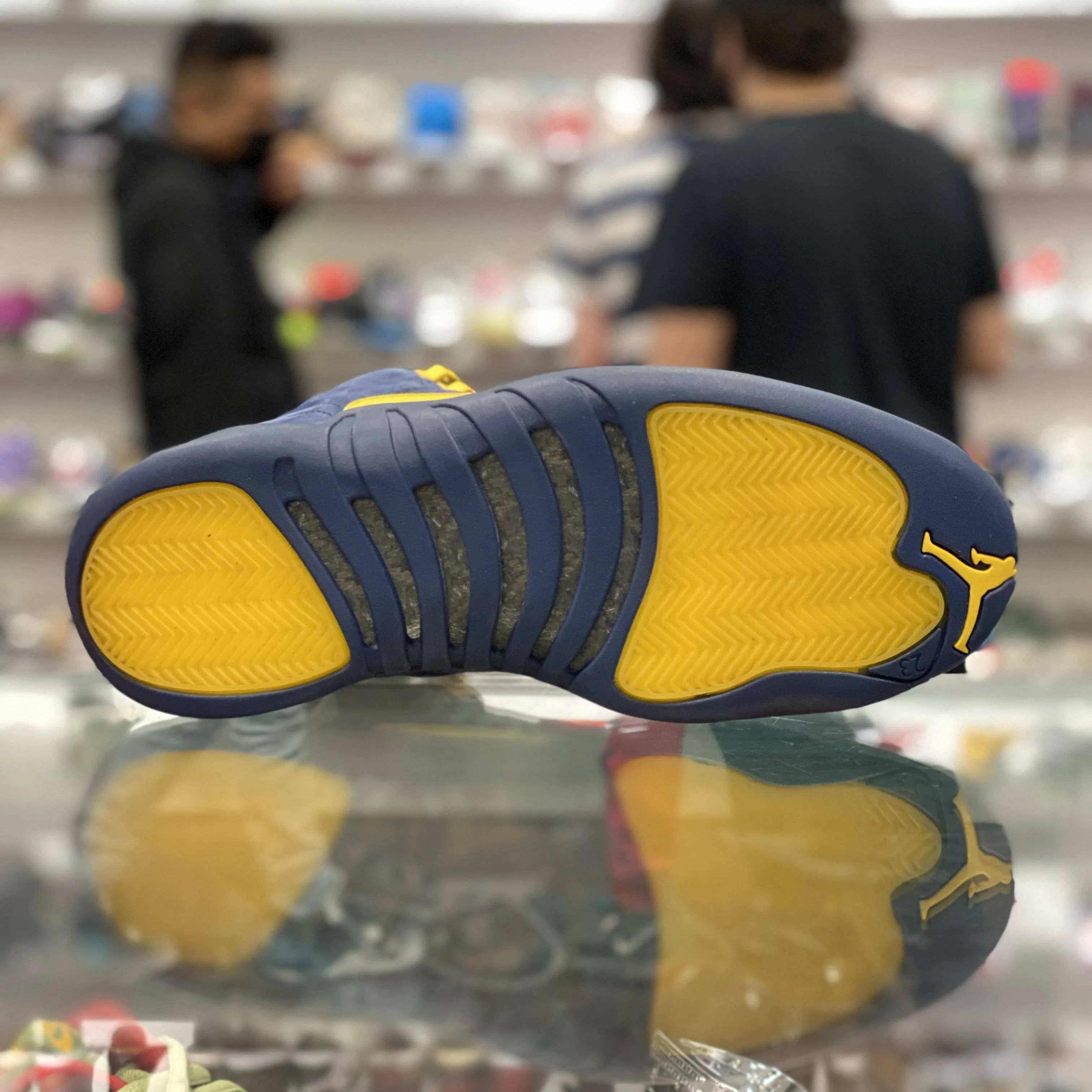 Air Jordan 12 Retro “Michigan”