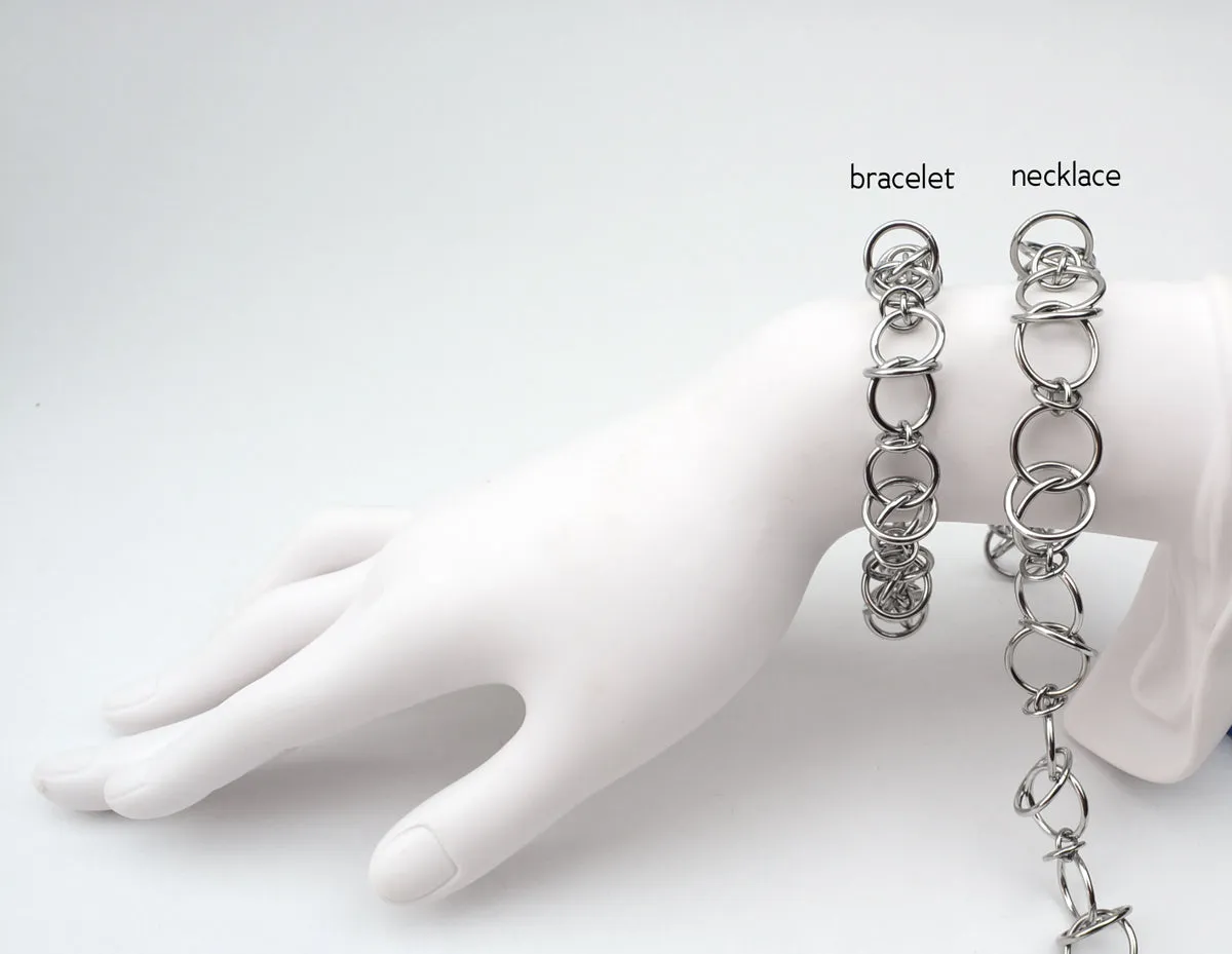 Airy Orbital Bracelet