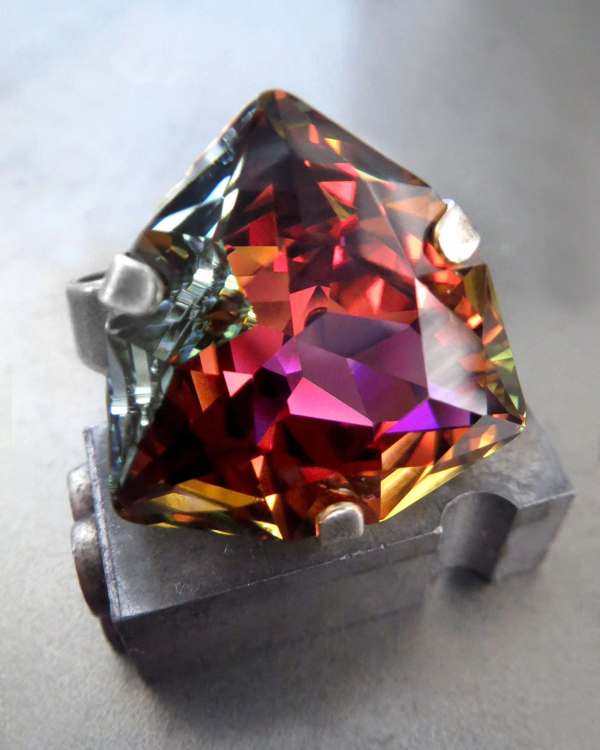 AUTUMN'S KALEIDOSCOPE - Multicolor Ring with Rare Trilliant Crystal