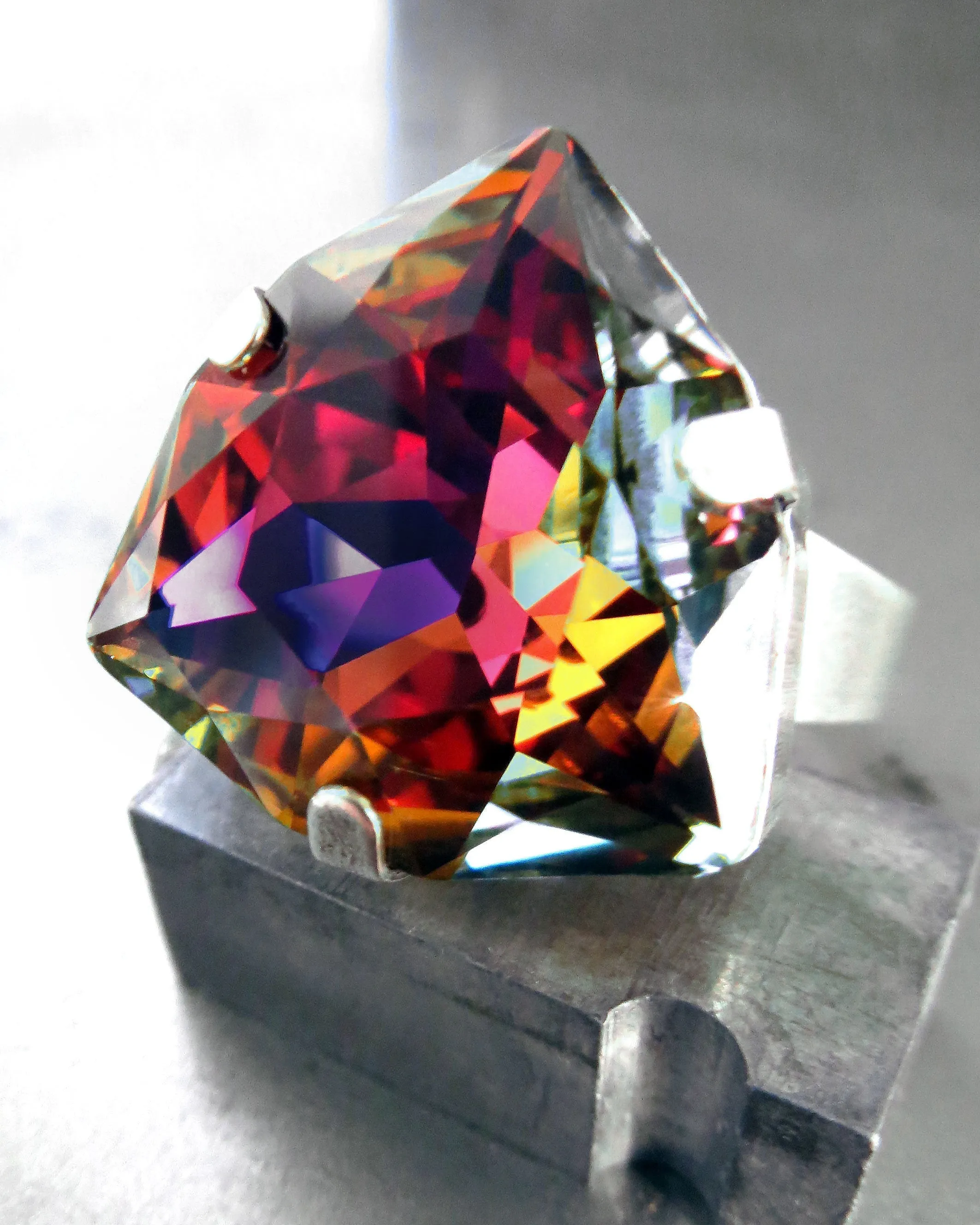 AUTUMN'S KALEIDOSCOPE - Multicolor Ring with Rare Trilliant Crystal