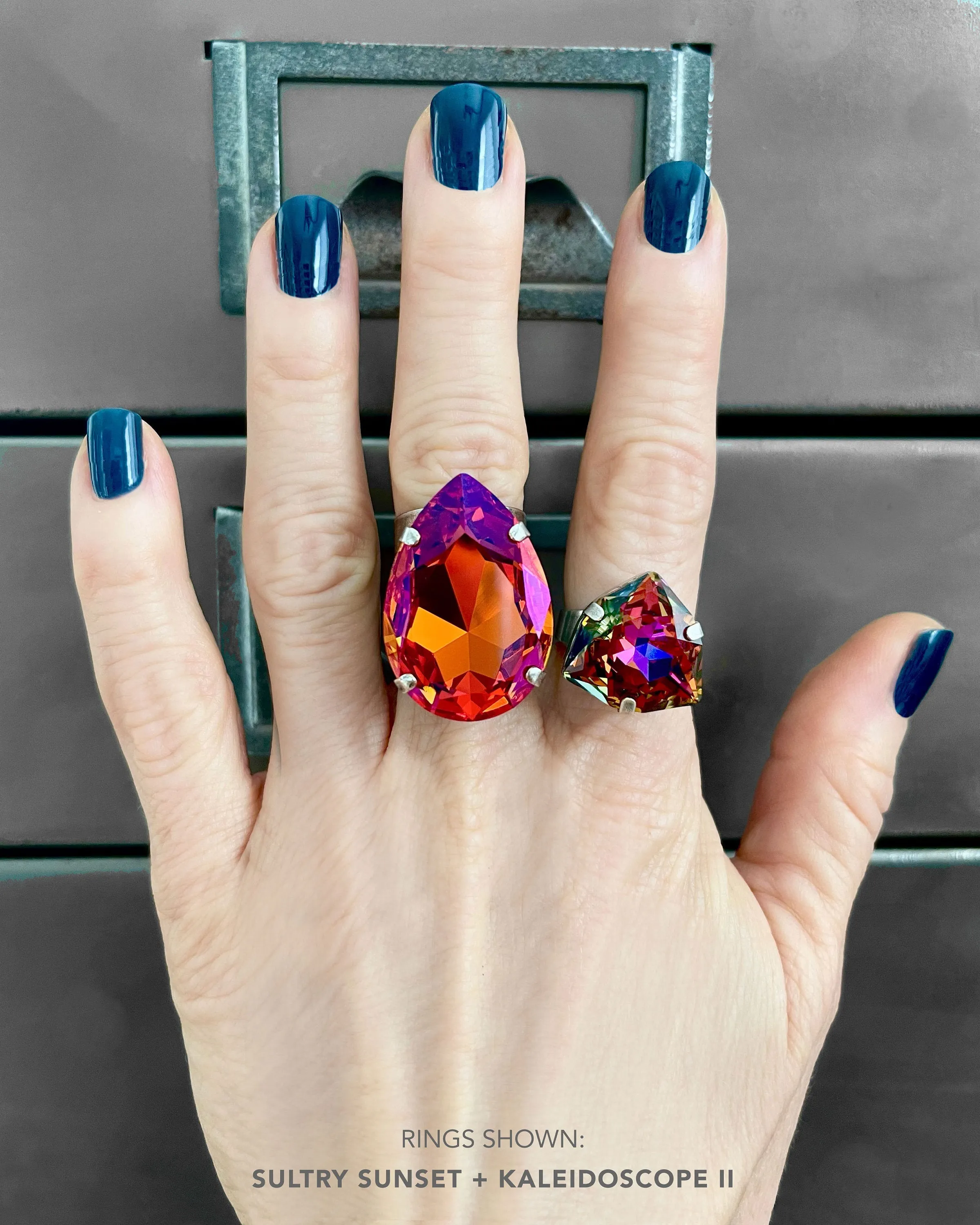 AUTUMN'S KALEIDOSCOPE - Multicolor Ring with Rare Trilliant Crystal