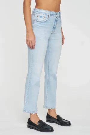 Believer Shy Girl Crop Flare