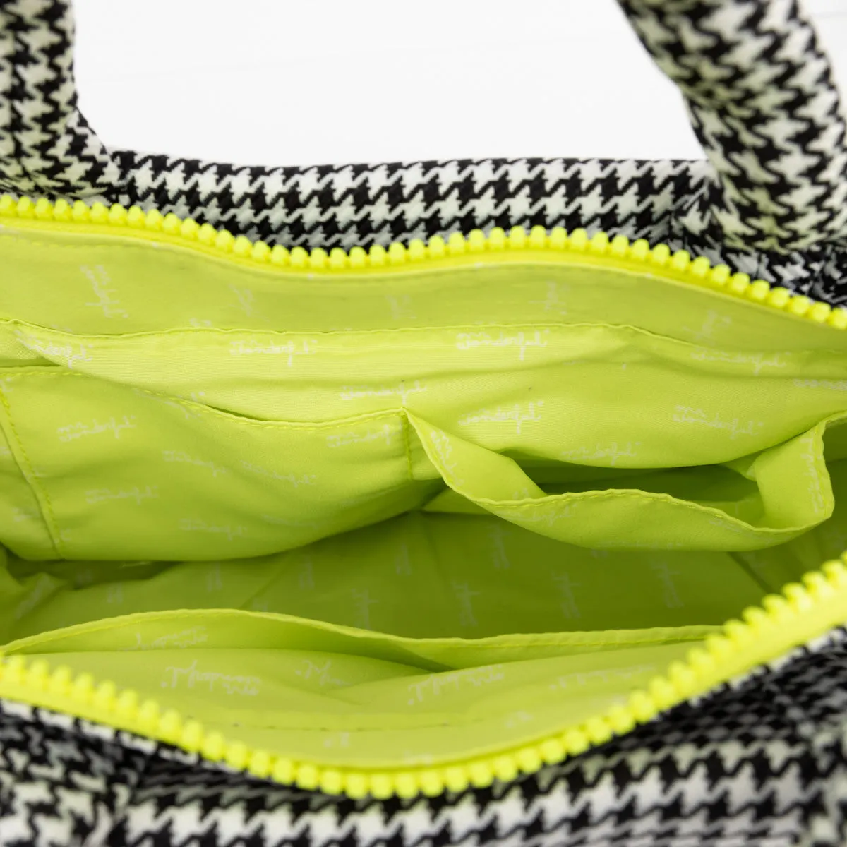 Bolsa Pequeno - Wonderful & Iconic