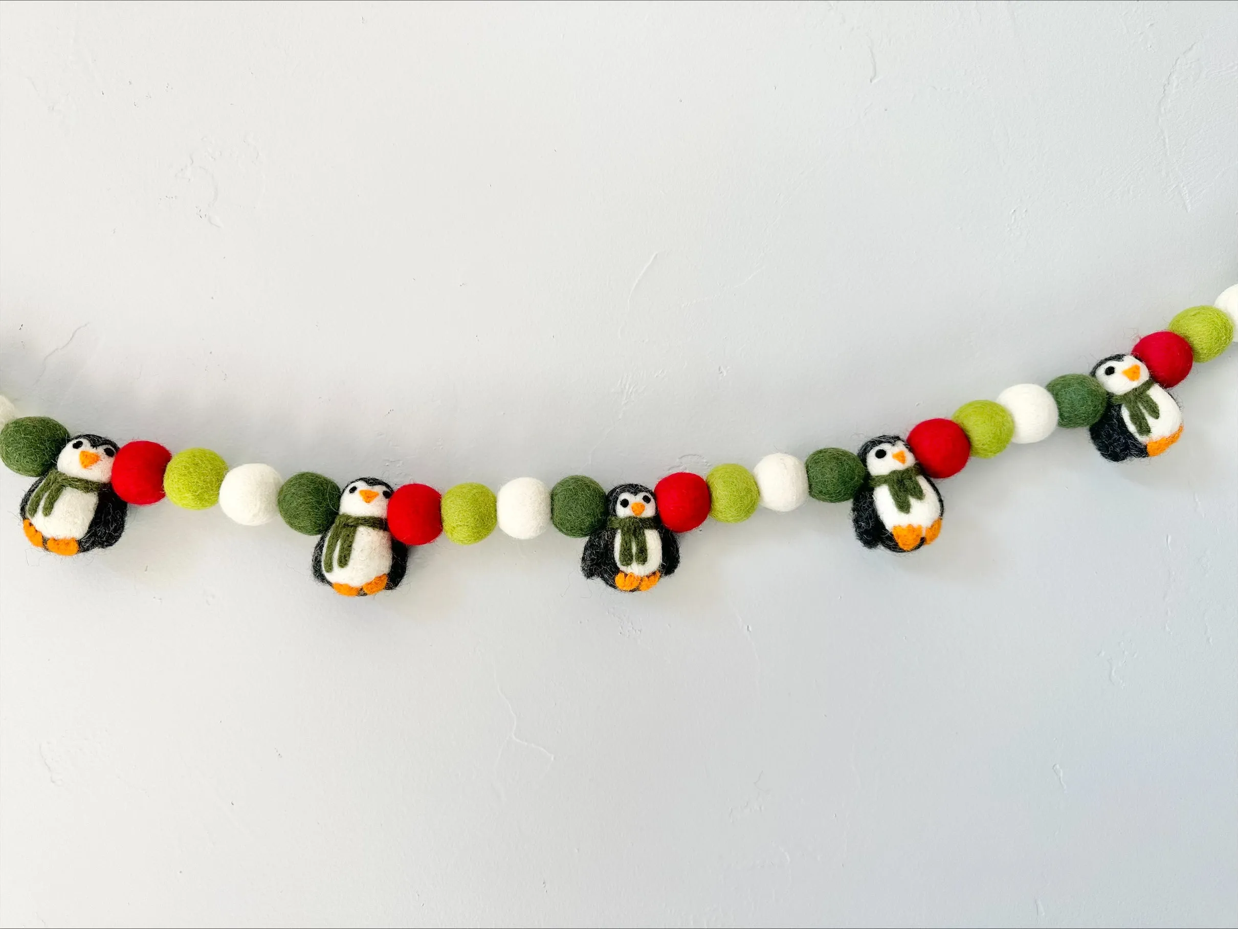 Bright Penguin Garland