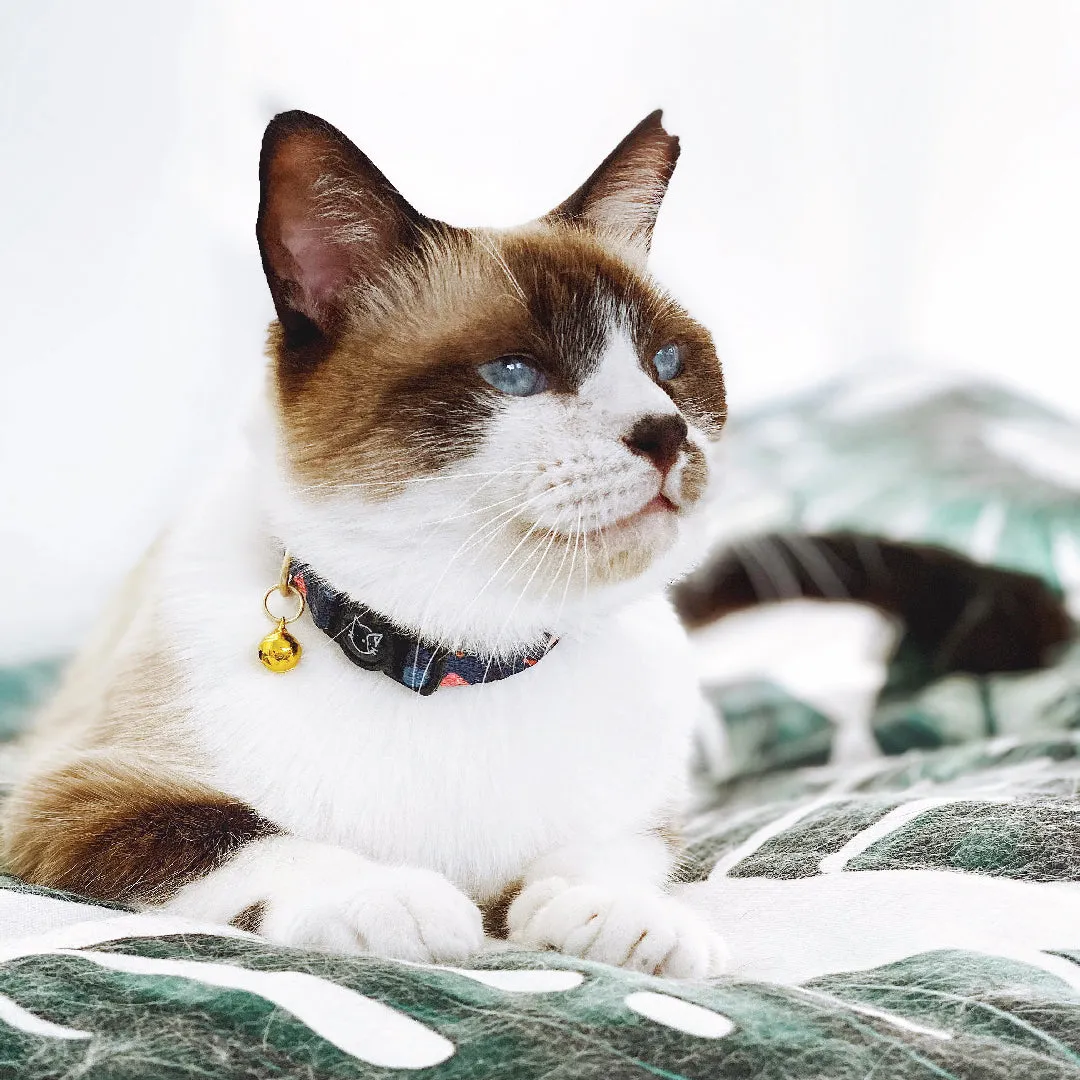 Cat Collar in Playful Polly