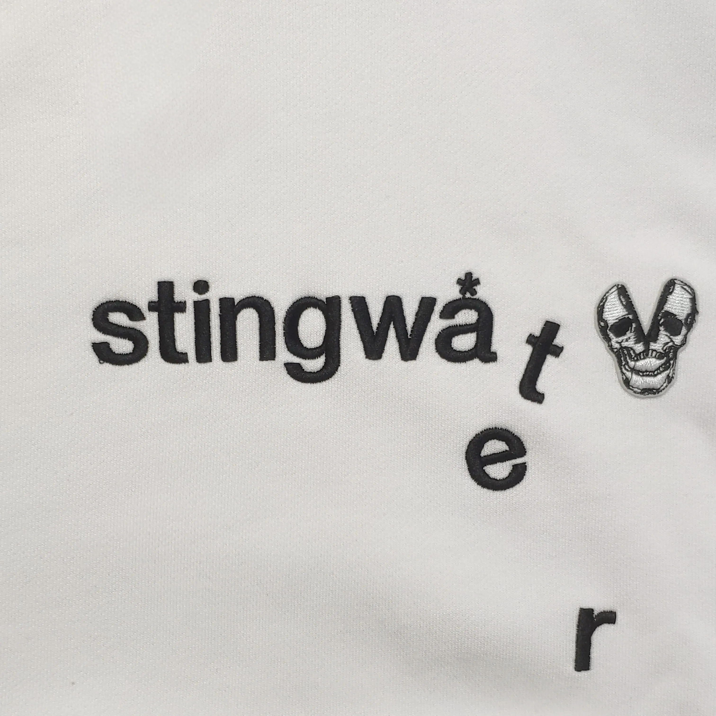 Classic melting logo and skull patch Hoodie White