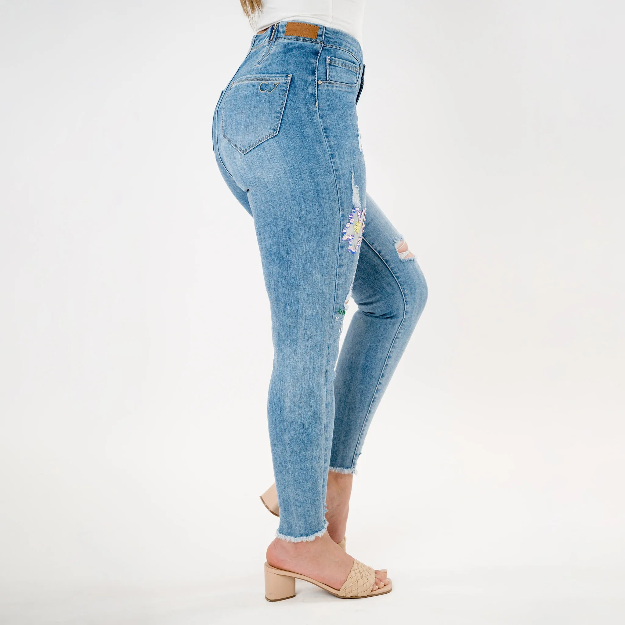 Embellishing distress capris