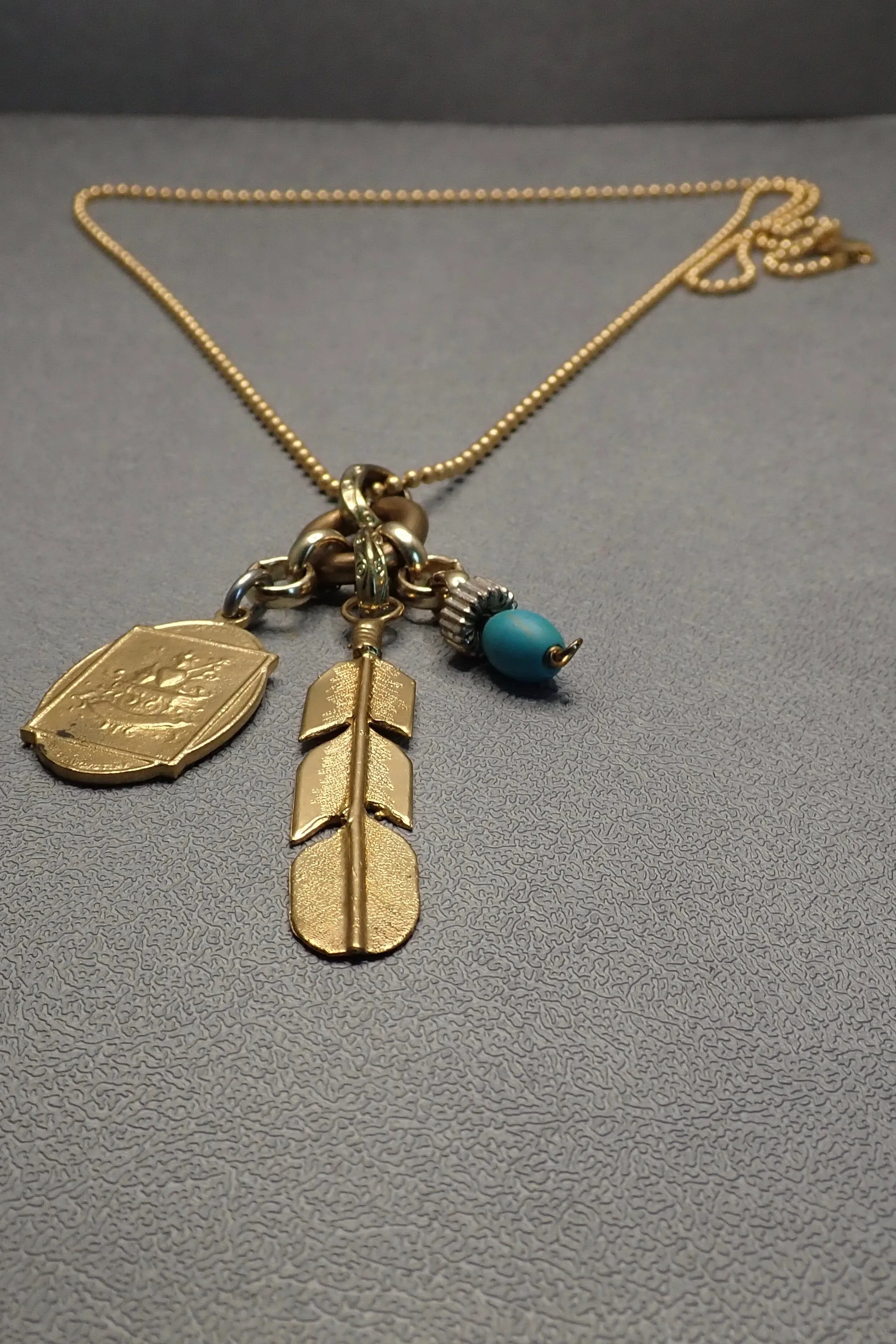 FEATHER & TURQUOISE PENDANT