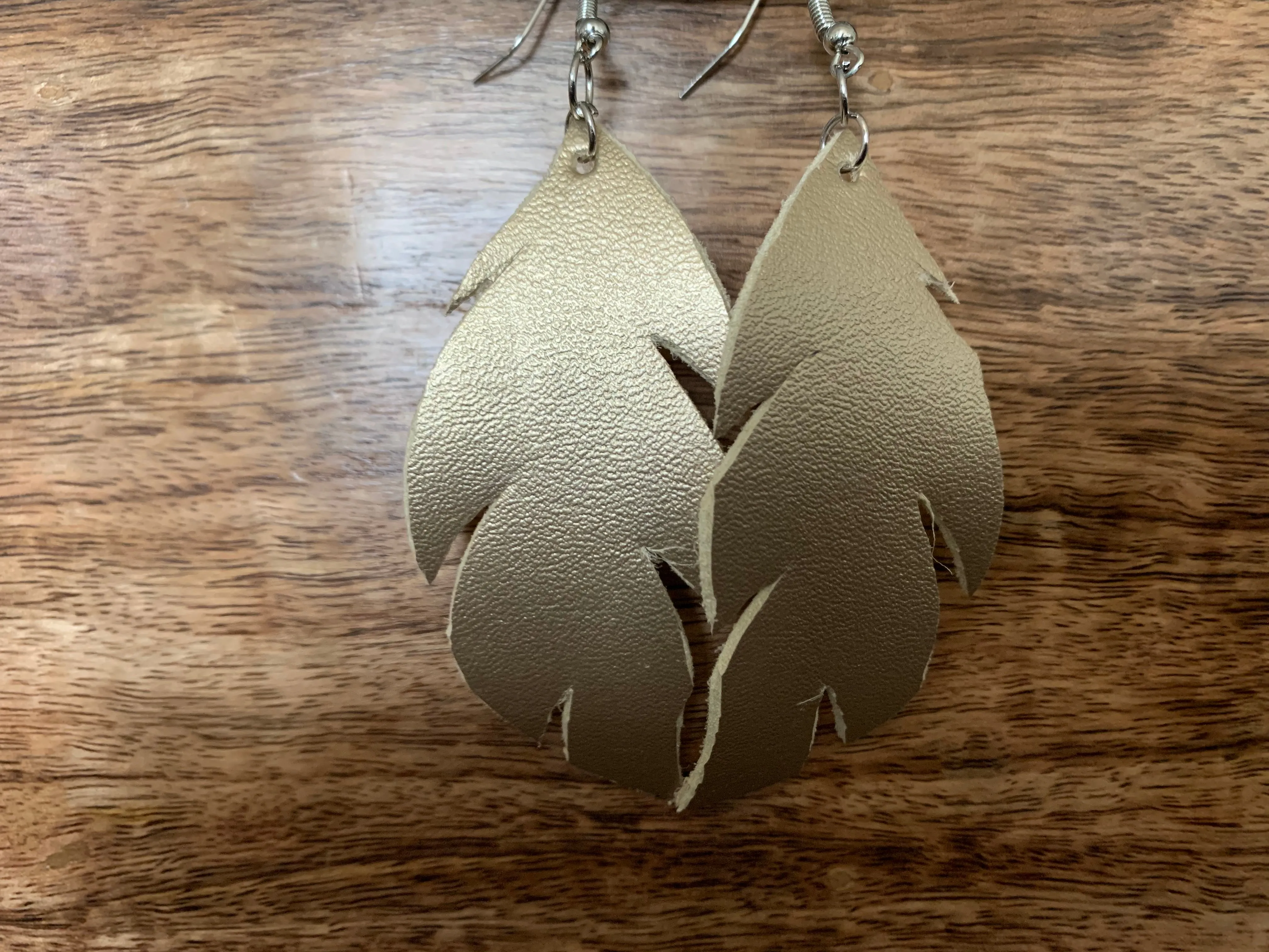 Feather Earring (Gold)