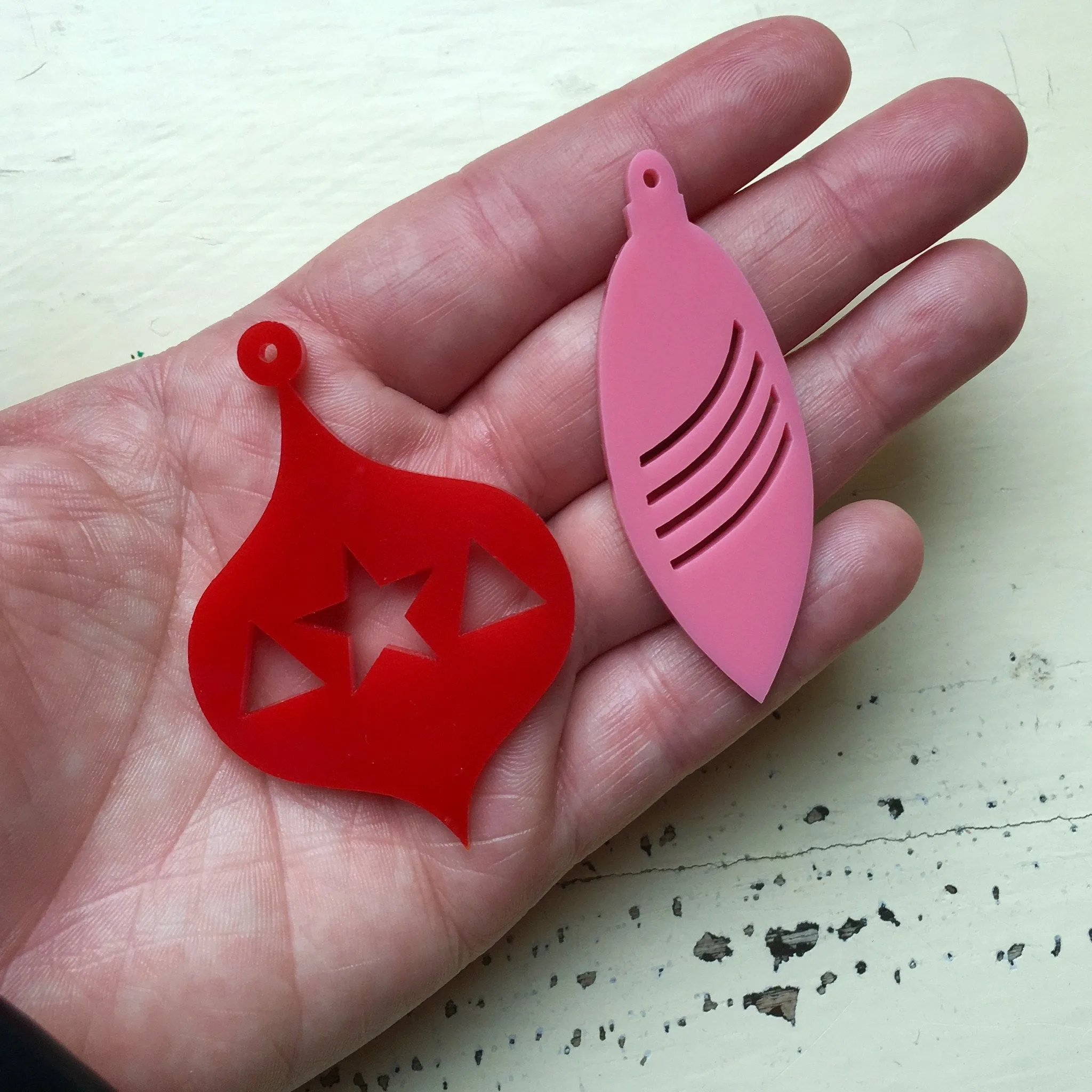 Festive Baubles - 2 Pairs