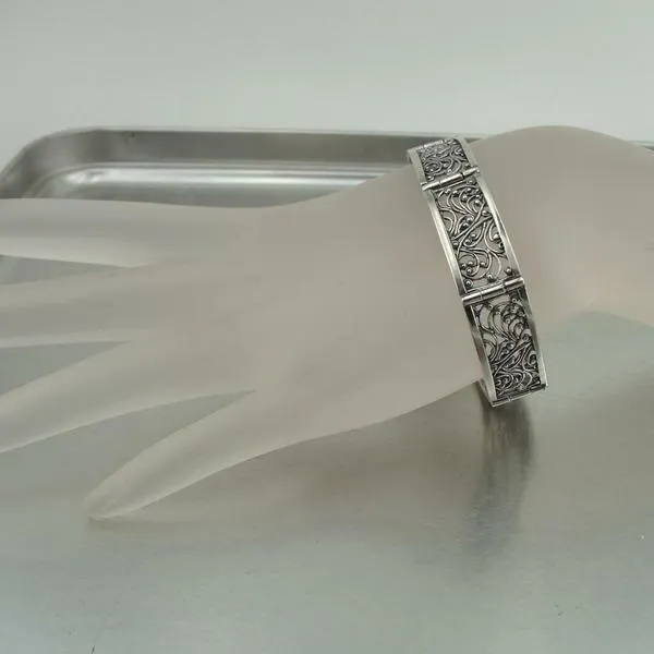 Filigree Bracelet 925 Sterling Silver  Gorgeous Handmade Hadar Designers (S