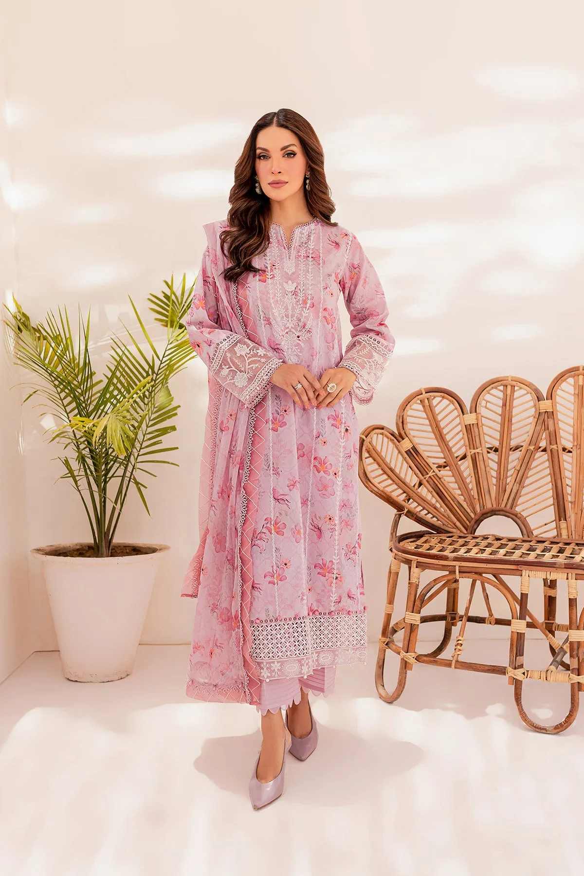 Florista| Farasha Mehak Festive Lawn SS 23 | Unstitched Embroidered Collection