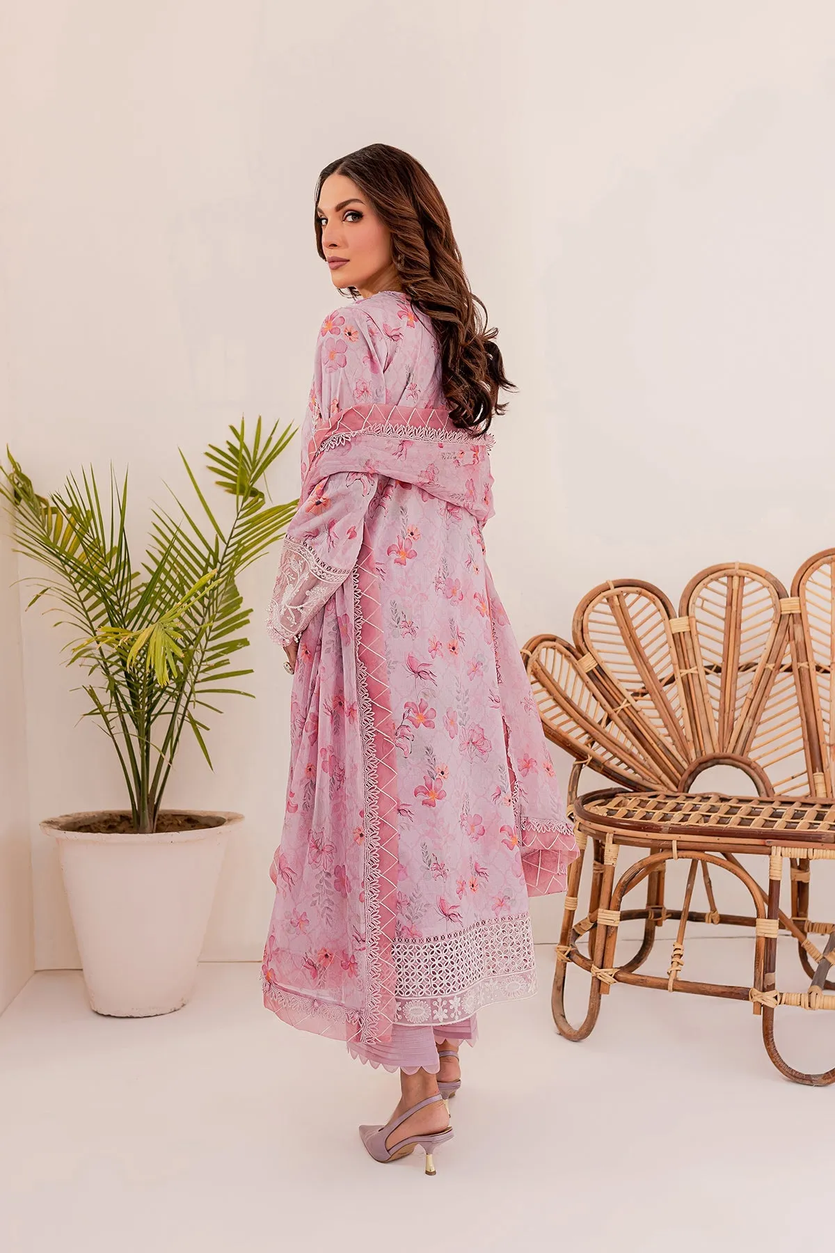 Florista| Farasha Mehak Festive Lawn SS 23 | Unstitched Embroidered Collection