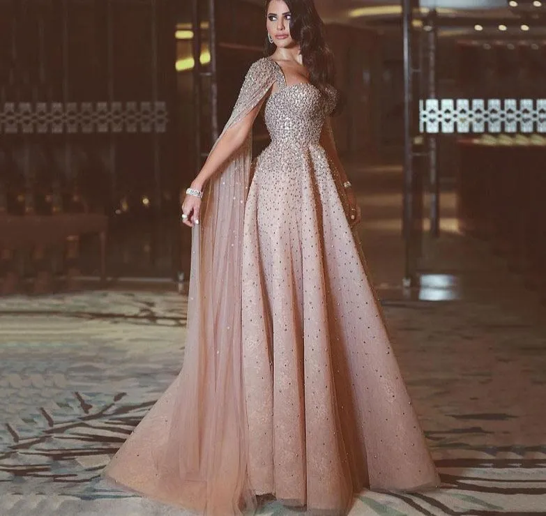 Gold Backless Sexy Luxury Evening Dresses Dubai Crystal Sleeveless A-Line Formal Dress