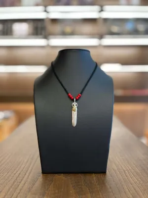 Goros Heart Wheel Feather(L) With Leather Cord Setup