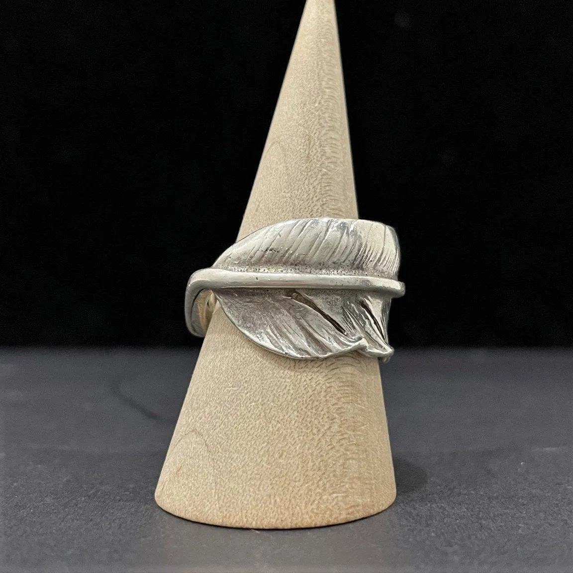 Goros Silver Feather Ring