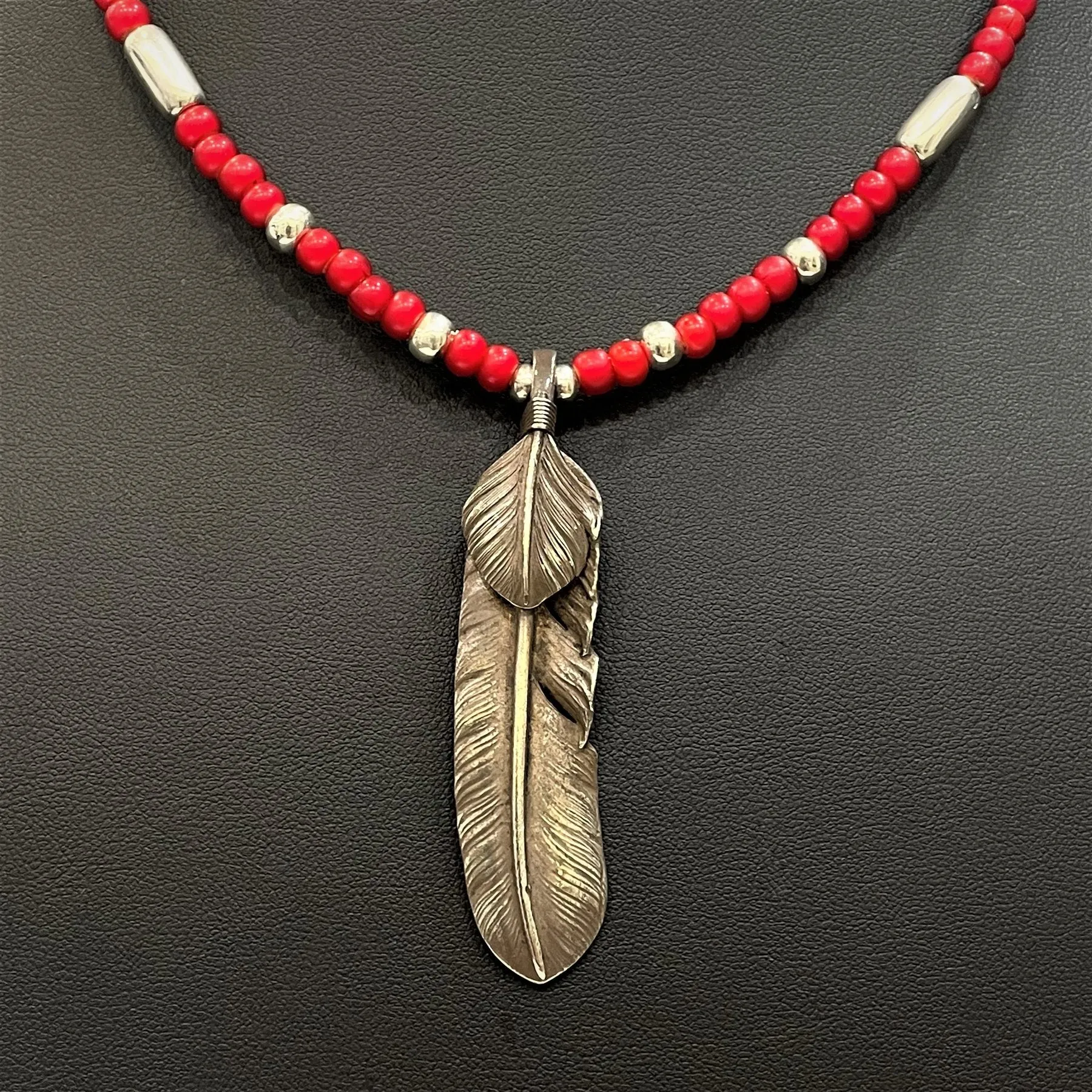 Goros Silver Top Feather (Left) (Xl) & Antique Red Beads Setup