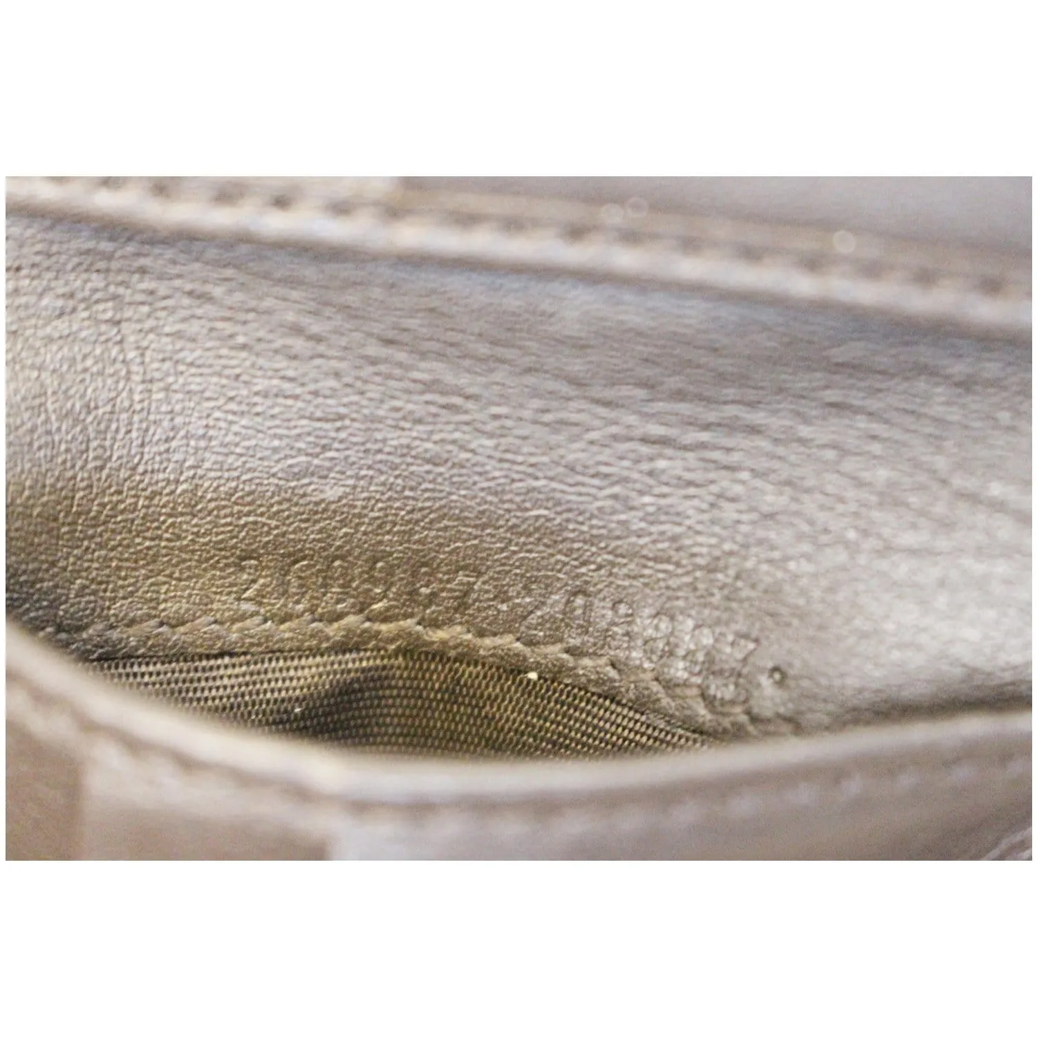 GUCCI Black Leather Micro GG Guccissima Bifold Wallet