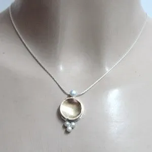 Hadar Designers Handmade 9k Yellow Gold Sterling SilverWhite Pearl Pendant (I n