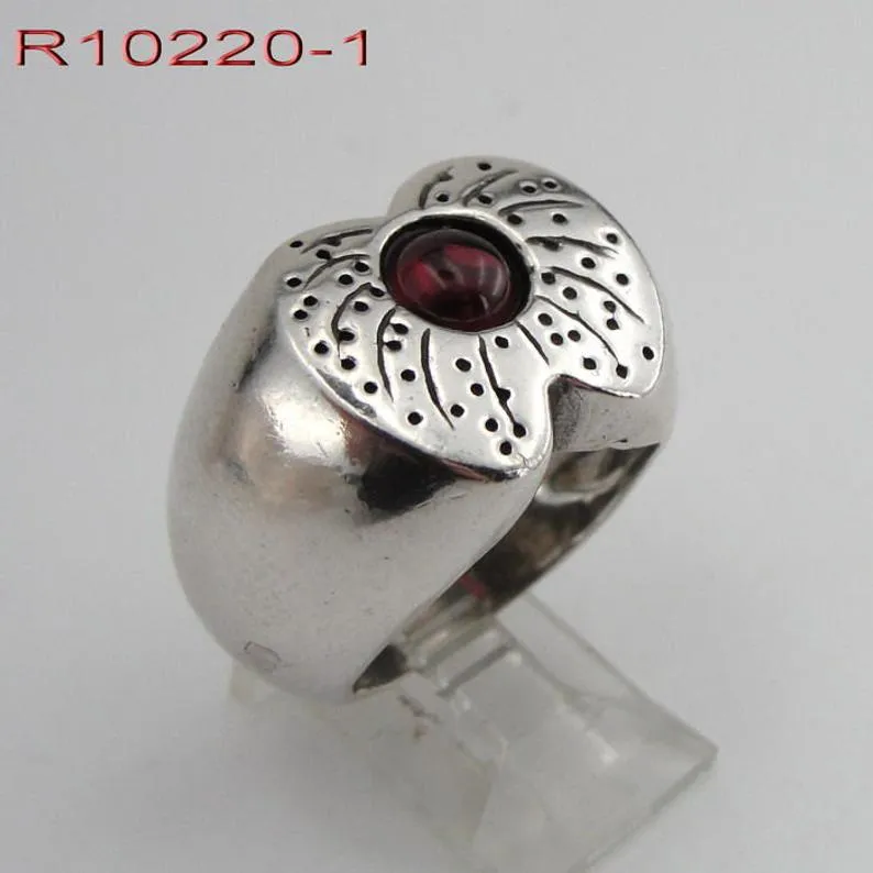 Hadar Designers red garnet ring sz 7.5,8 art 925 sterling silver handmade (H)y