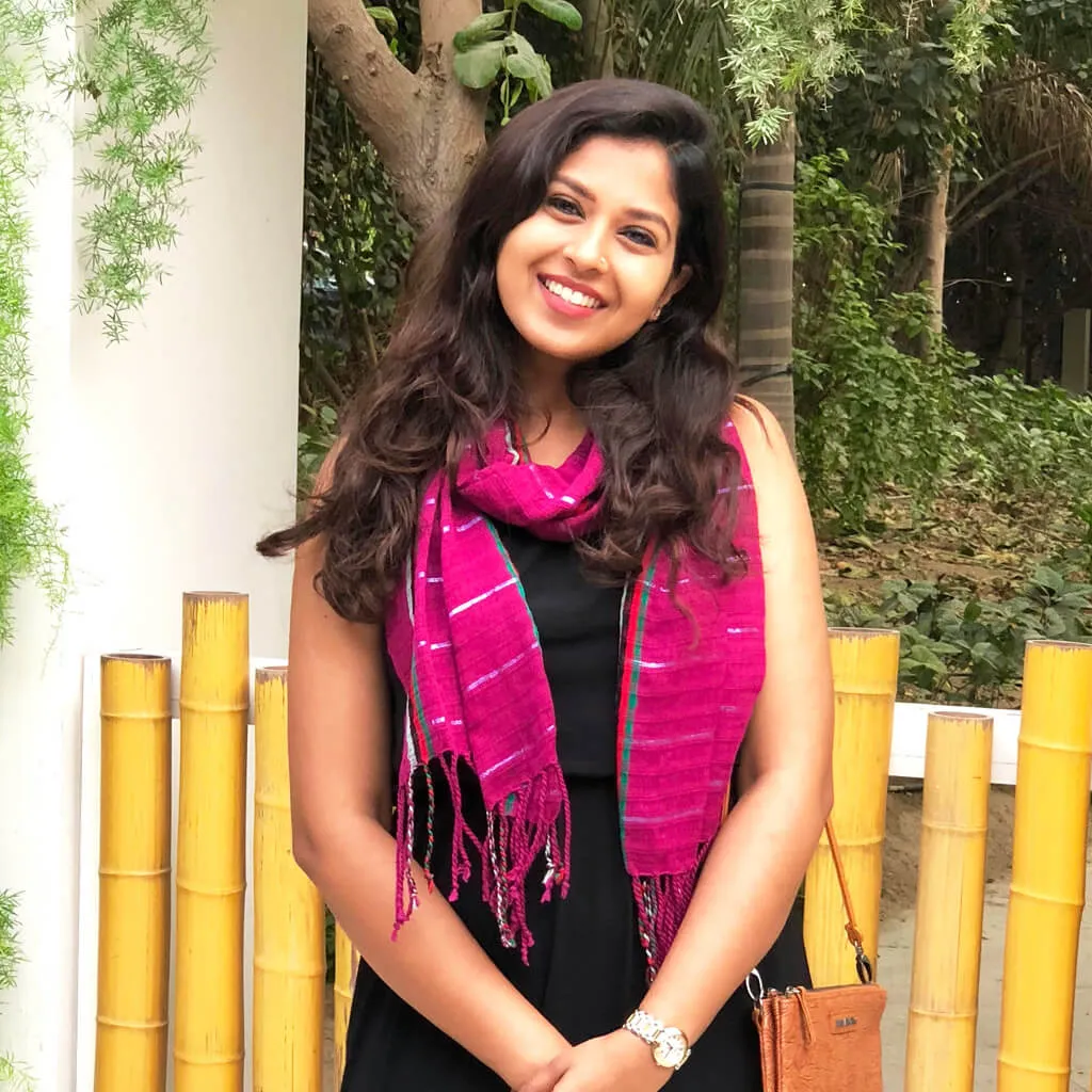 Hand Woven Fringed Scarf | Magenta Sparkle
