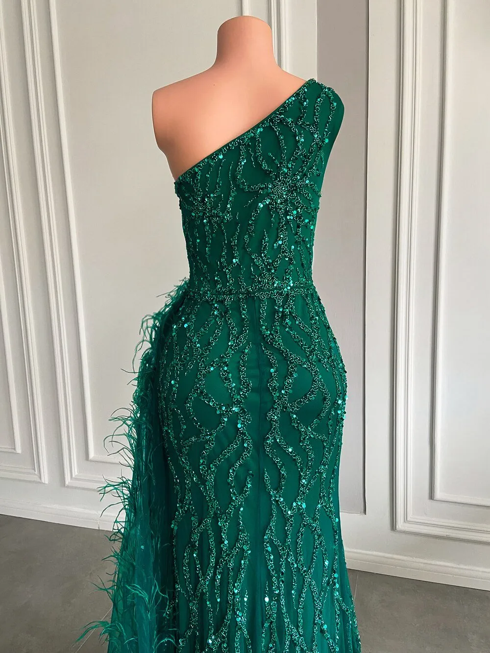 High Slit Green Tulle Beaded Dubai Women Party Formal Gowns