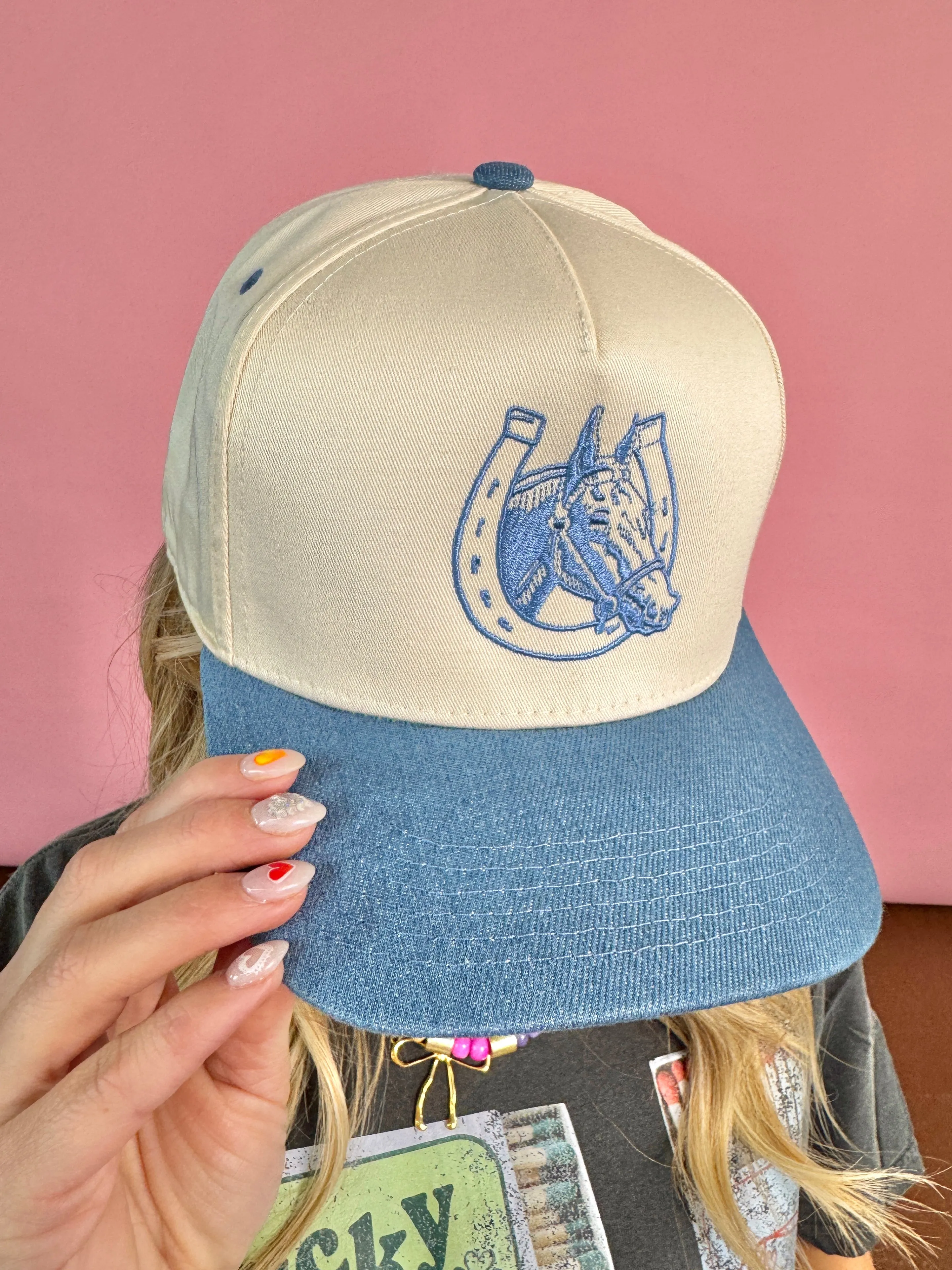 Horseshoe Trucker