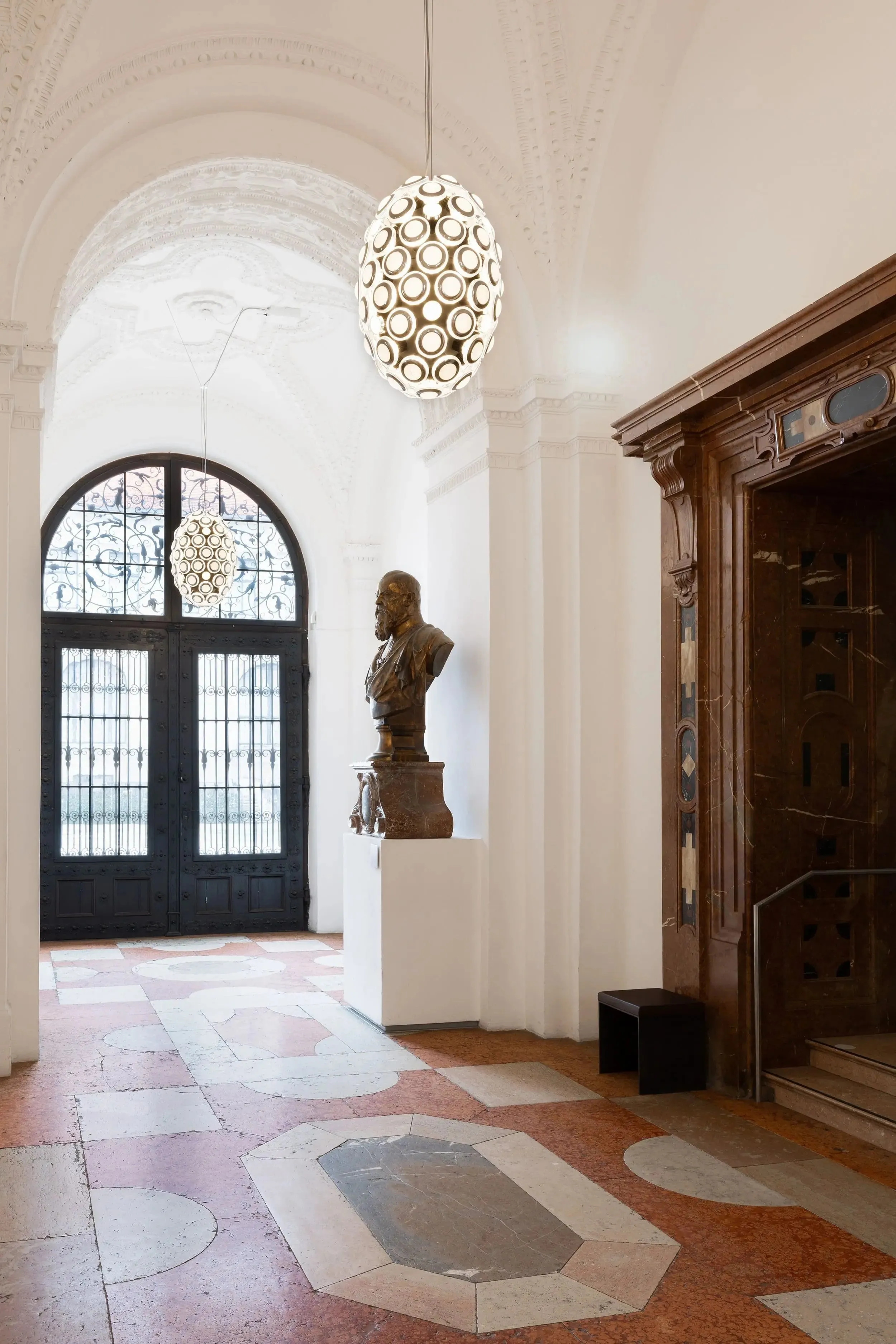 Iconic Eyes - Suspension Lamp