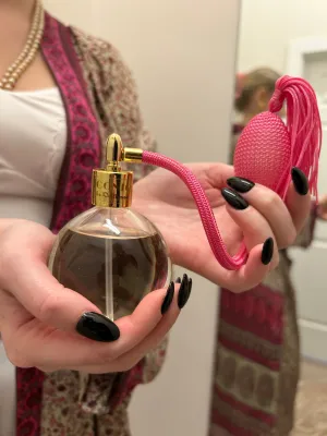 ✨ICONIC✨ prima - perfume