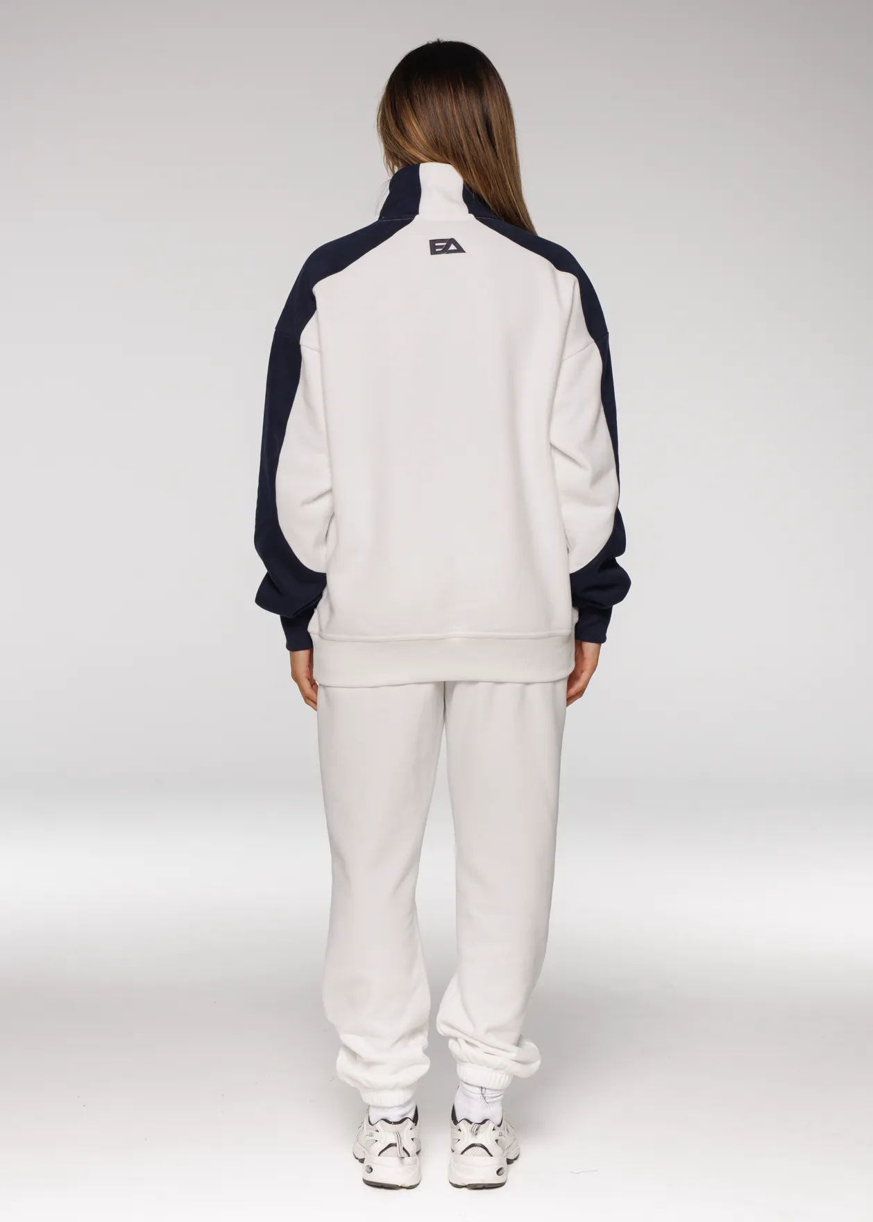 Iconic Retro ¼ Zip - White-Navy