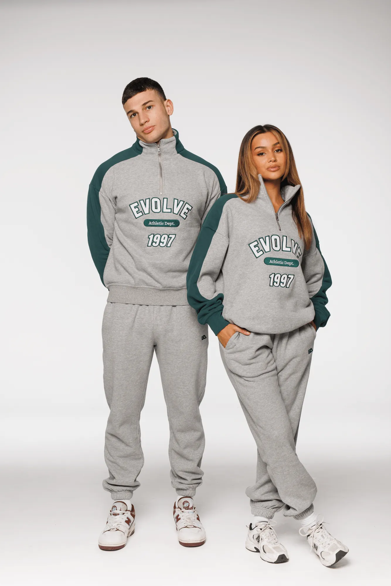 Iconic Trackpants - Grey