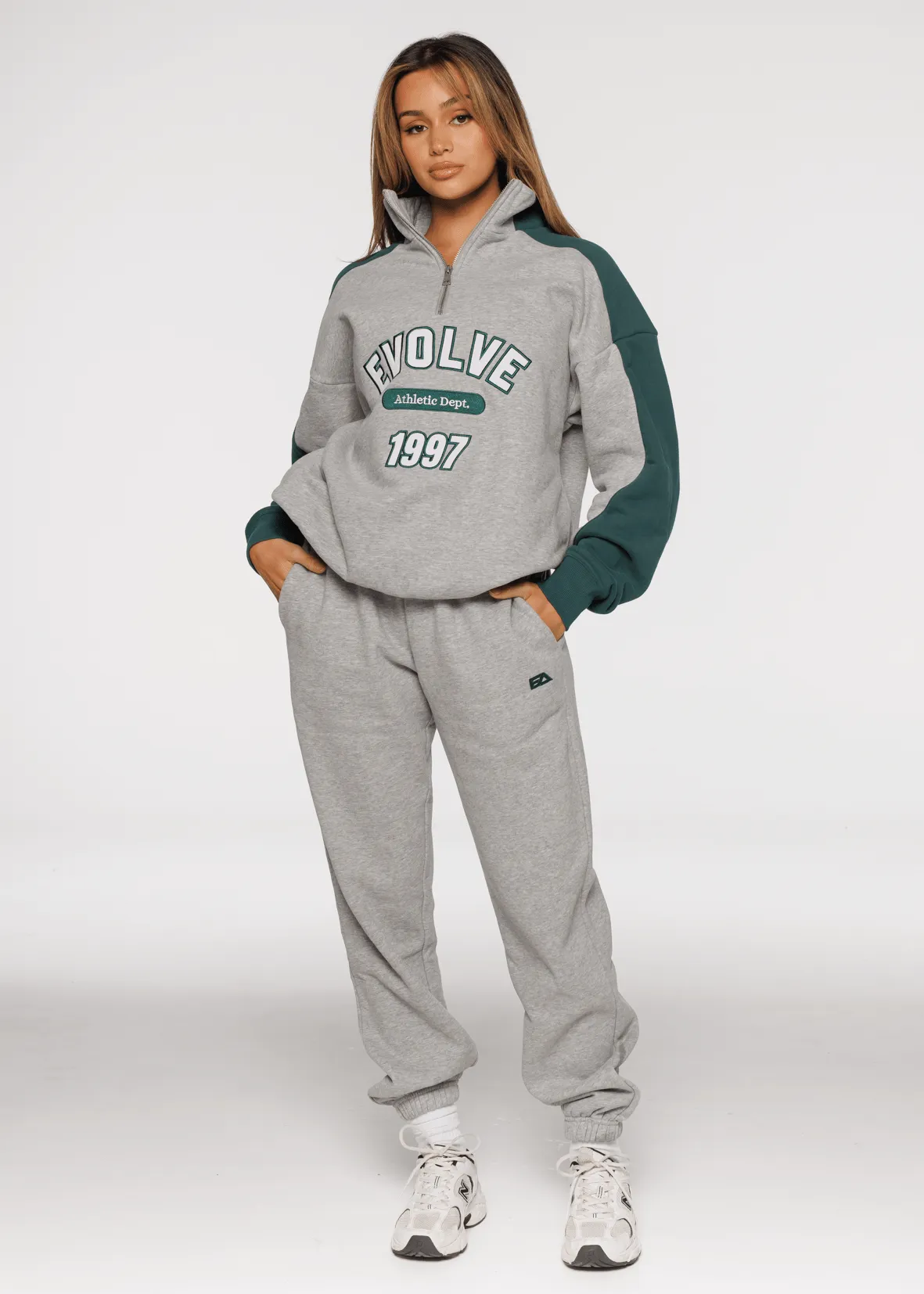 Iconic Trackpants - Grey