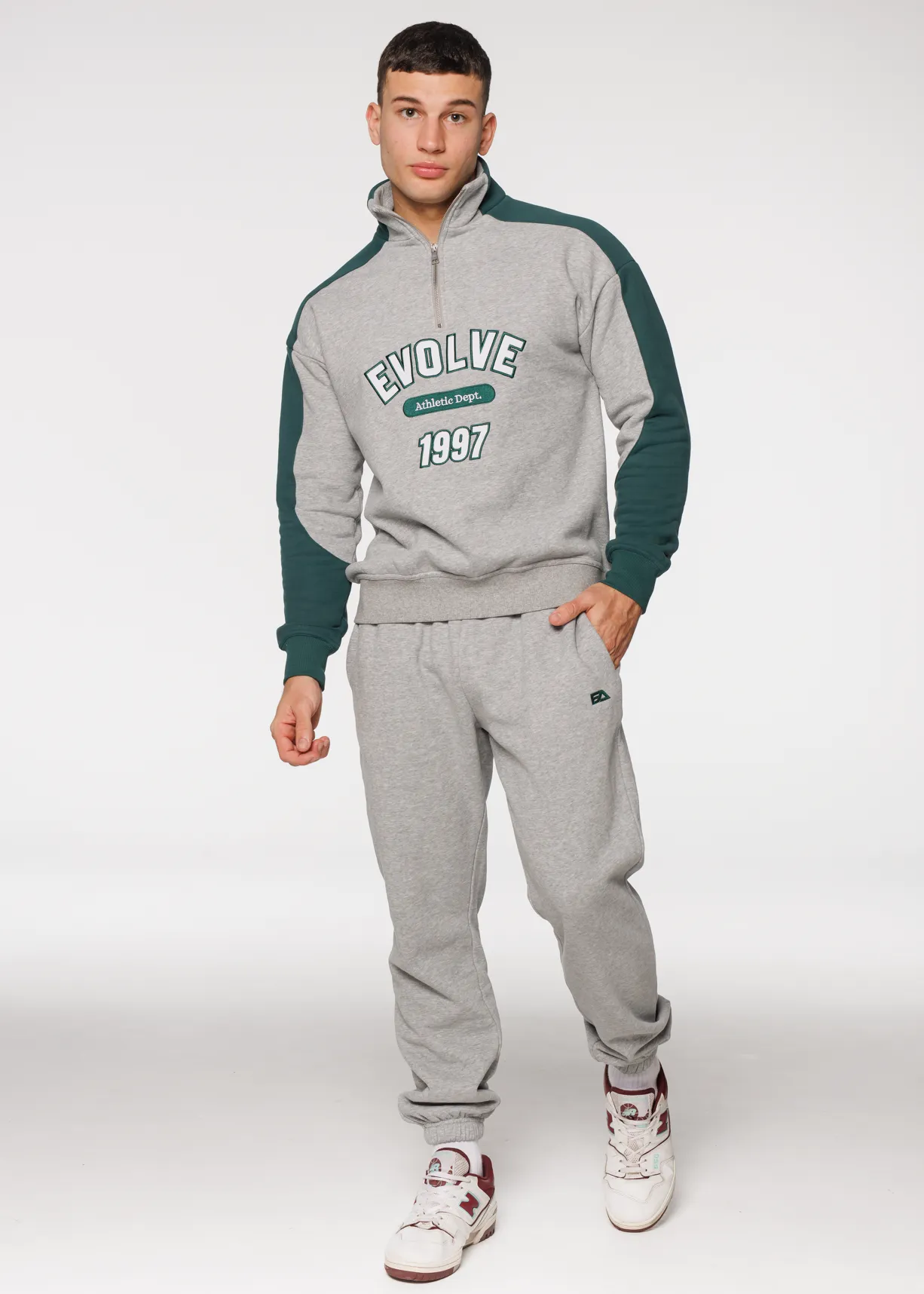 Iconic Trackpants - Grey