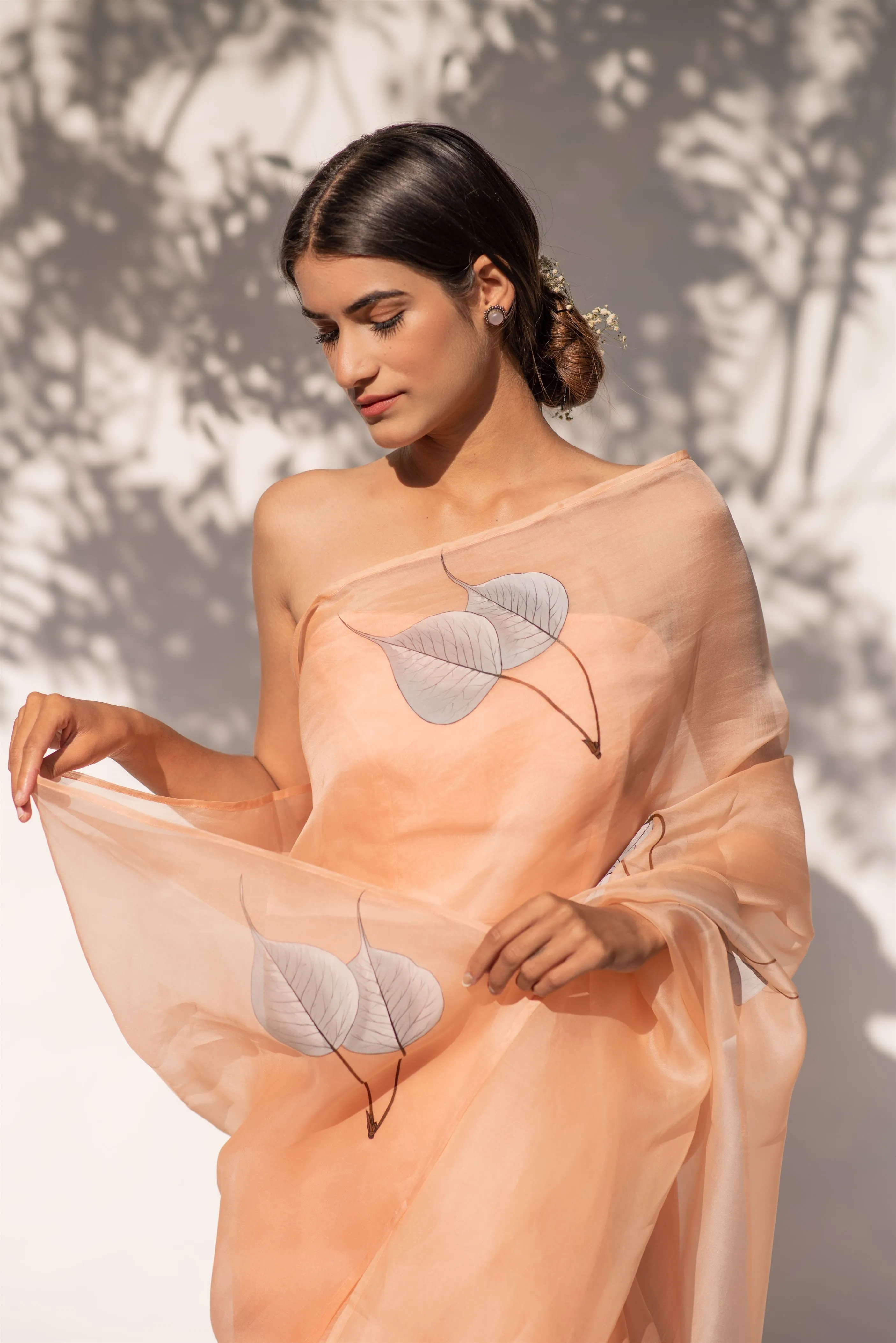 Kapardara - Feuilles Saree - Silk Organza - Handpainted - Peach