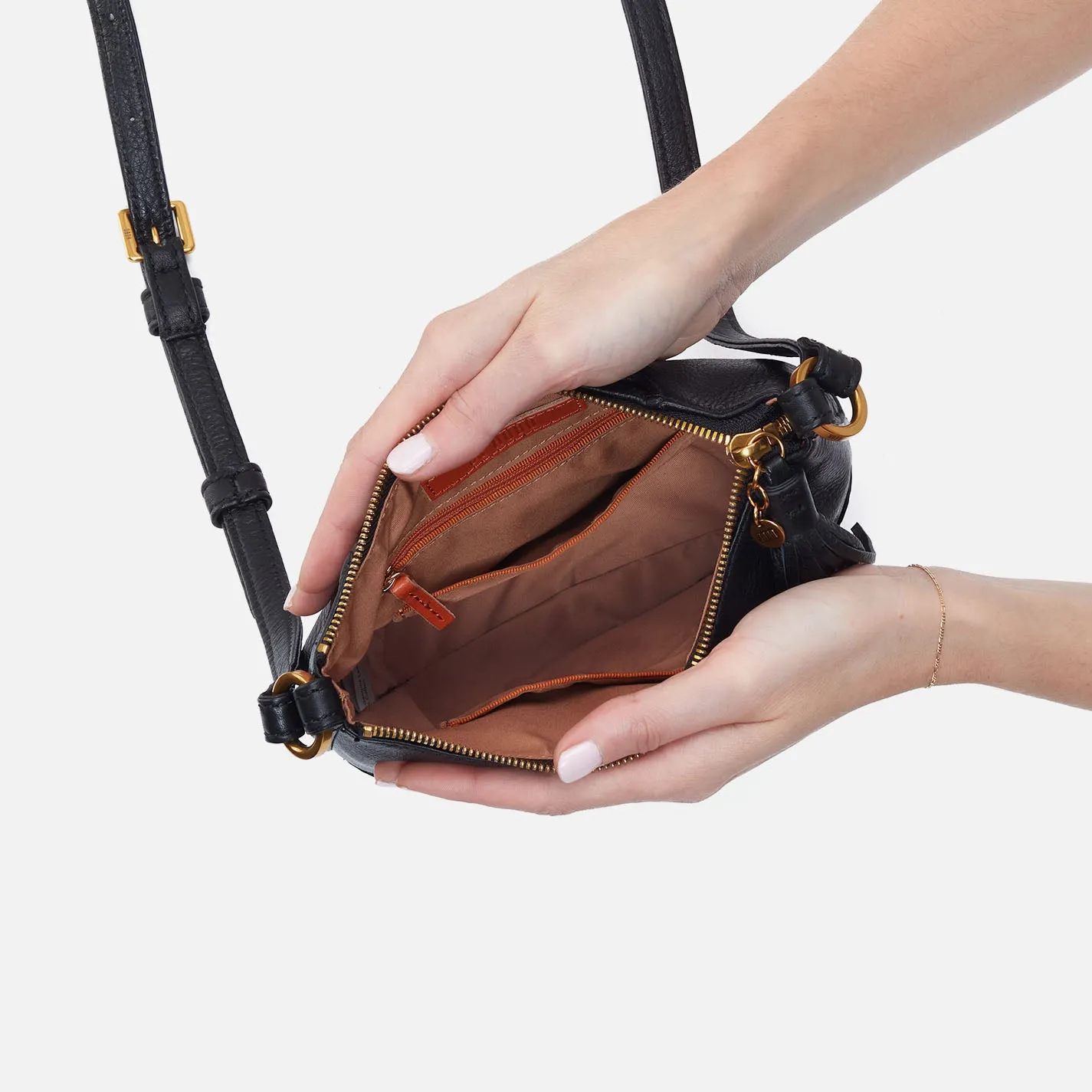 Lexi Crossbody In Pebbled Leather - Black