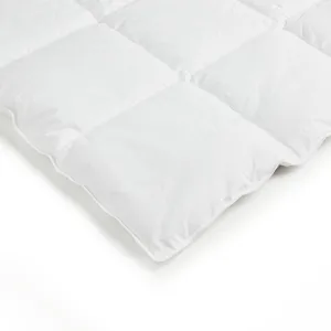 Logan & Mason 50% DUCK DOWN 50% DUCK FEATHER QUILT
