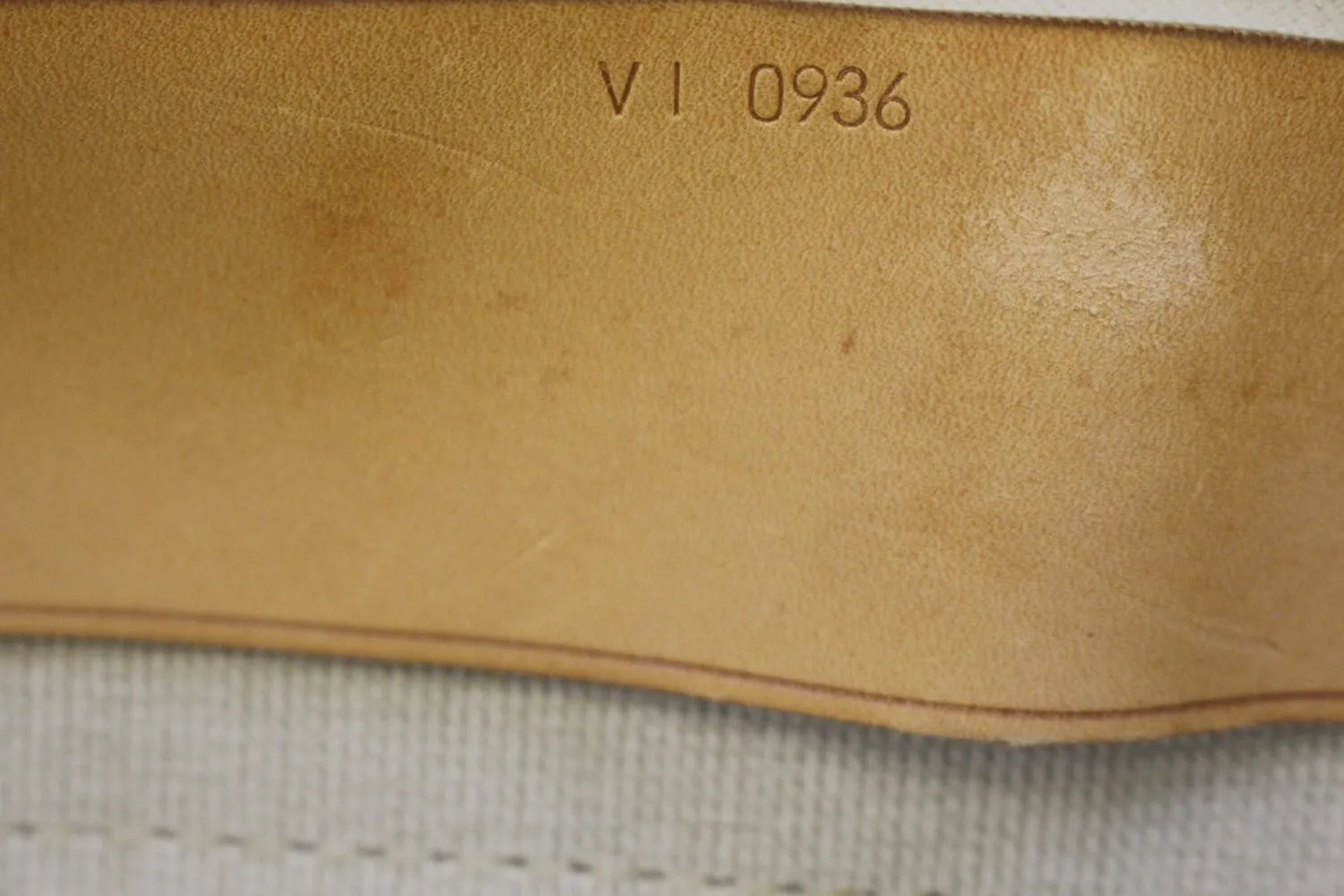 LOUIS VUITTON Alize 3 Monogram Canvas  Poche Soft Suitcase Bag