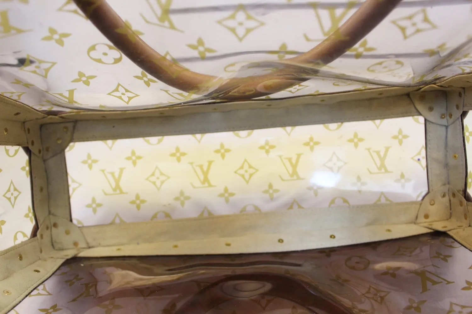 LOUIS VUITTON Monogram Ambre Neo Cabas Cruise MM Tote Bag Limited