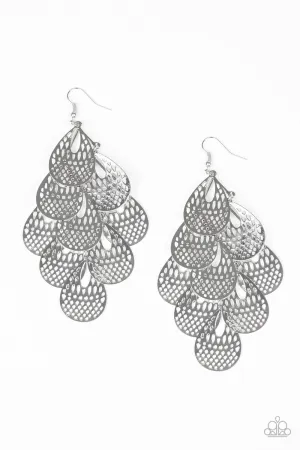 Lure Them In – Silver