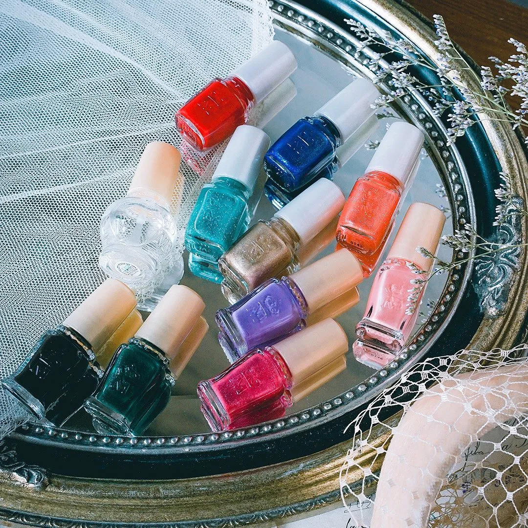MAJOLICA MAJORCA Artistic Speedy & Glossy Nail