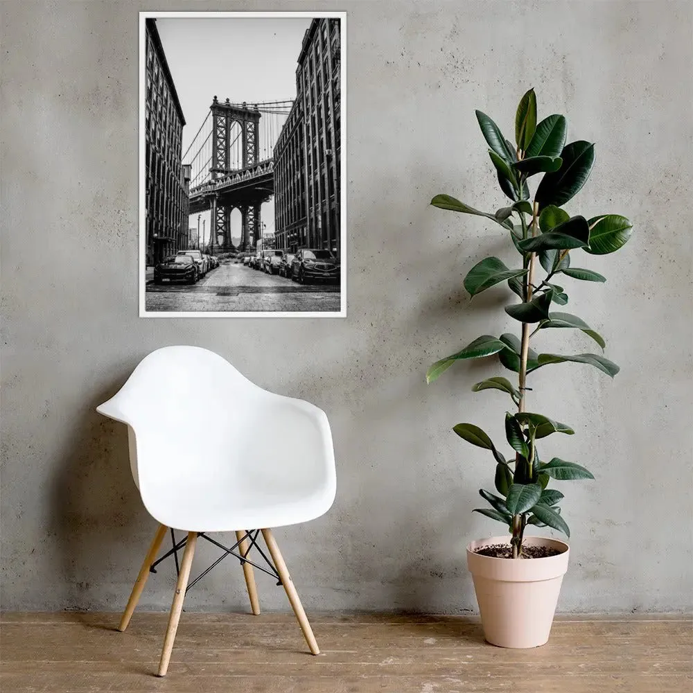 Manhattan Majesty – A Black and White Tribute to New York’s Iconic Bridge