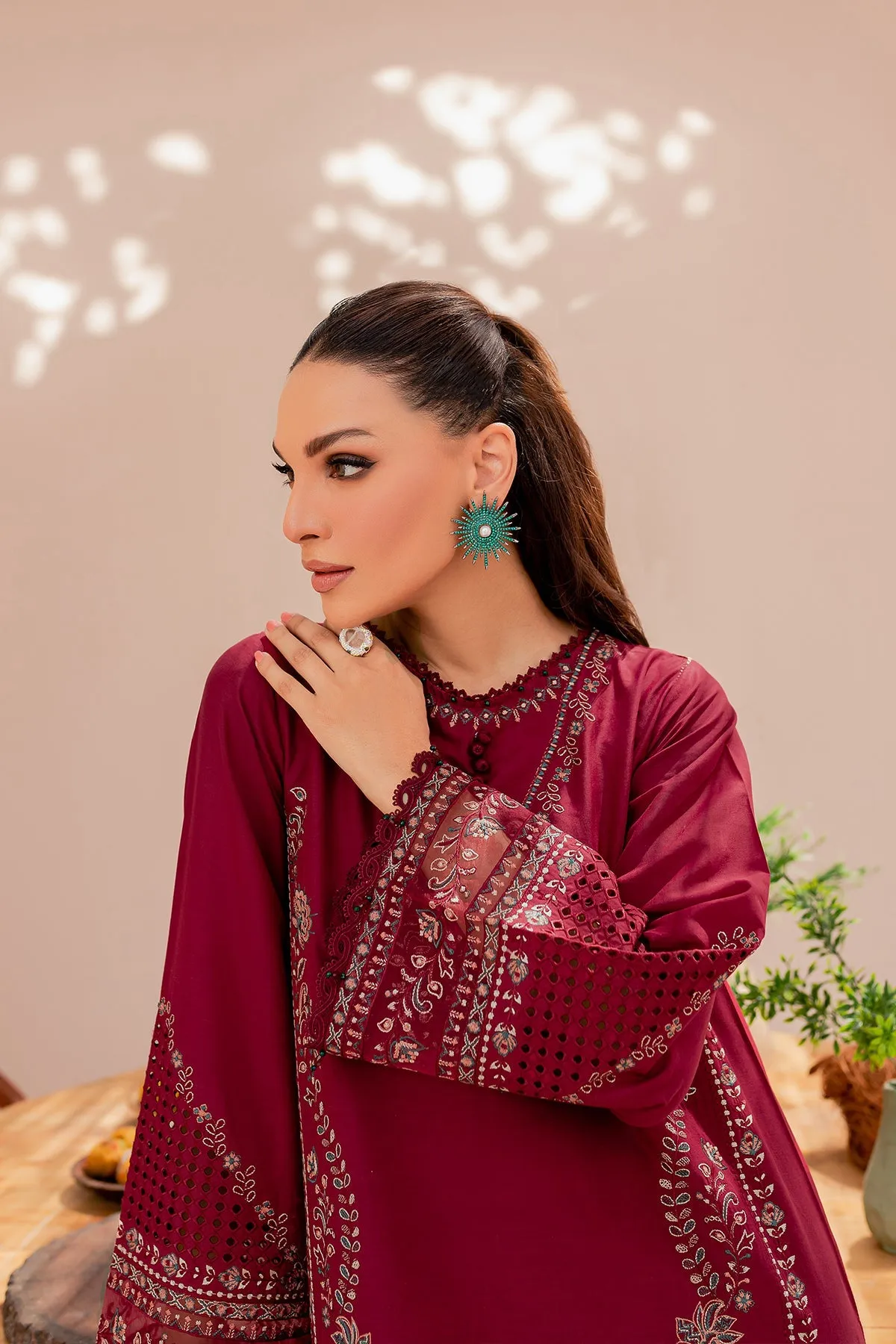Maroon Glare| Farasha Mehak Festive Lawn SS 23 | Unstitched Embroidered Collection