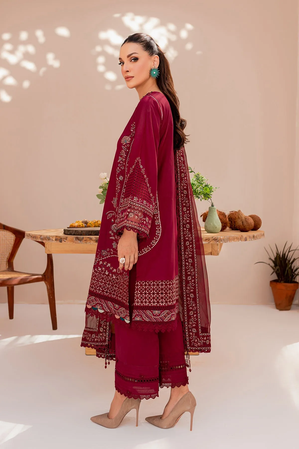 Maroon Glare| Farasha Mehak Festive Lawn SS 23 | Unstitched Embroidered Collection
