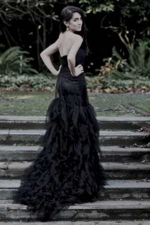 Mermaid Strapless Floor Length Tulle Lotus Leaf Hem