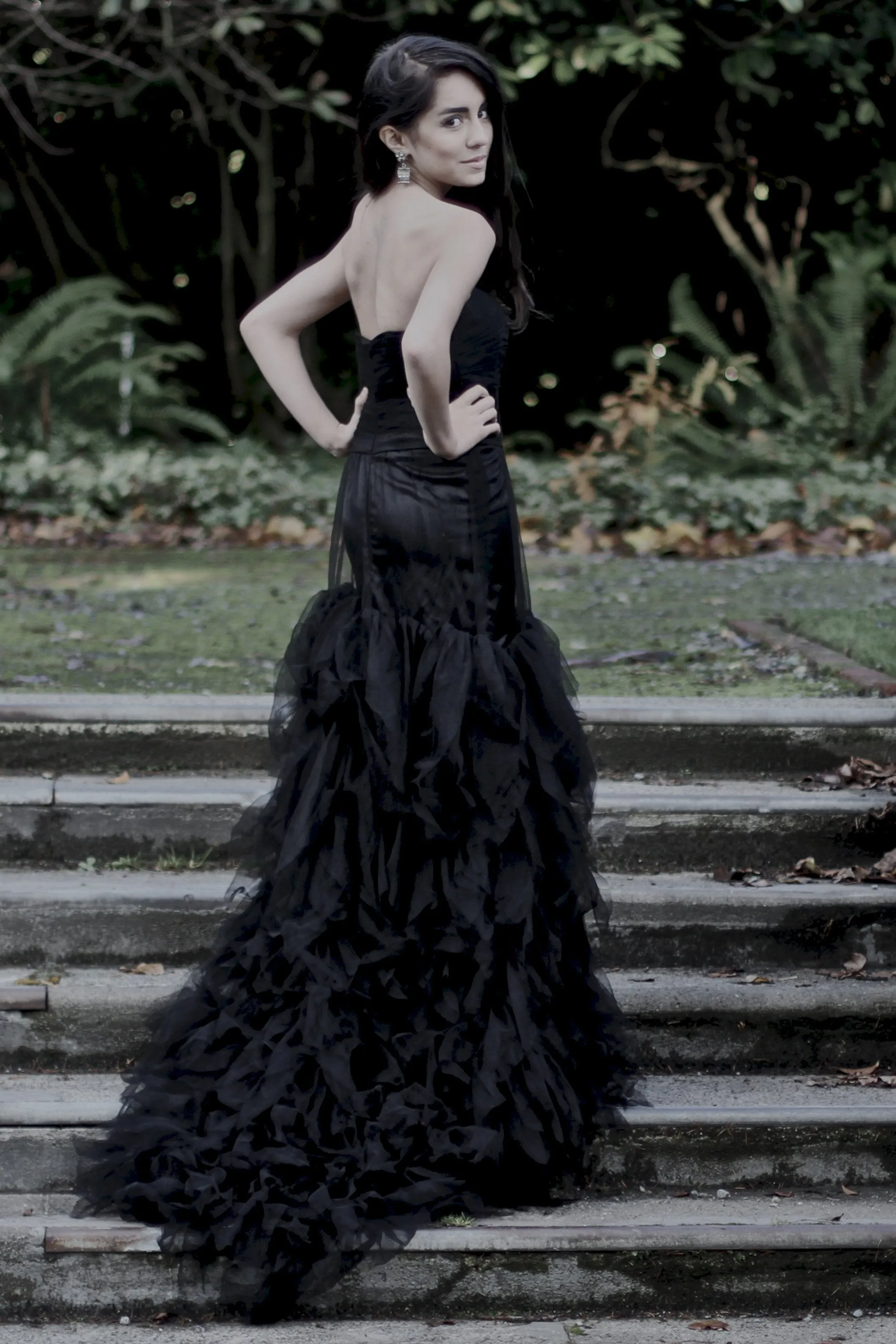 Mermaid Strapless Floor Length Tulle Lotus Leaf Hem