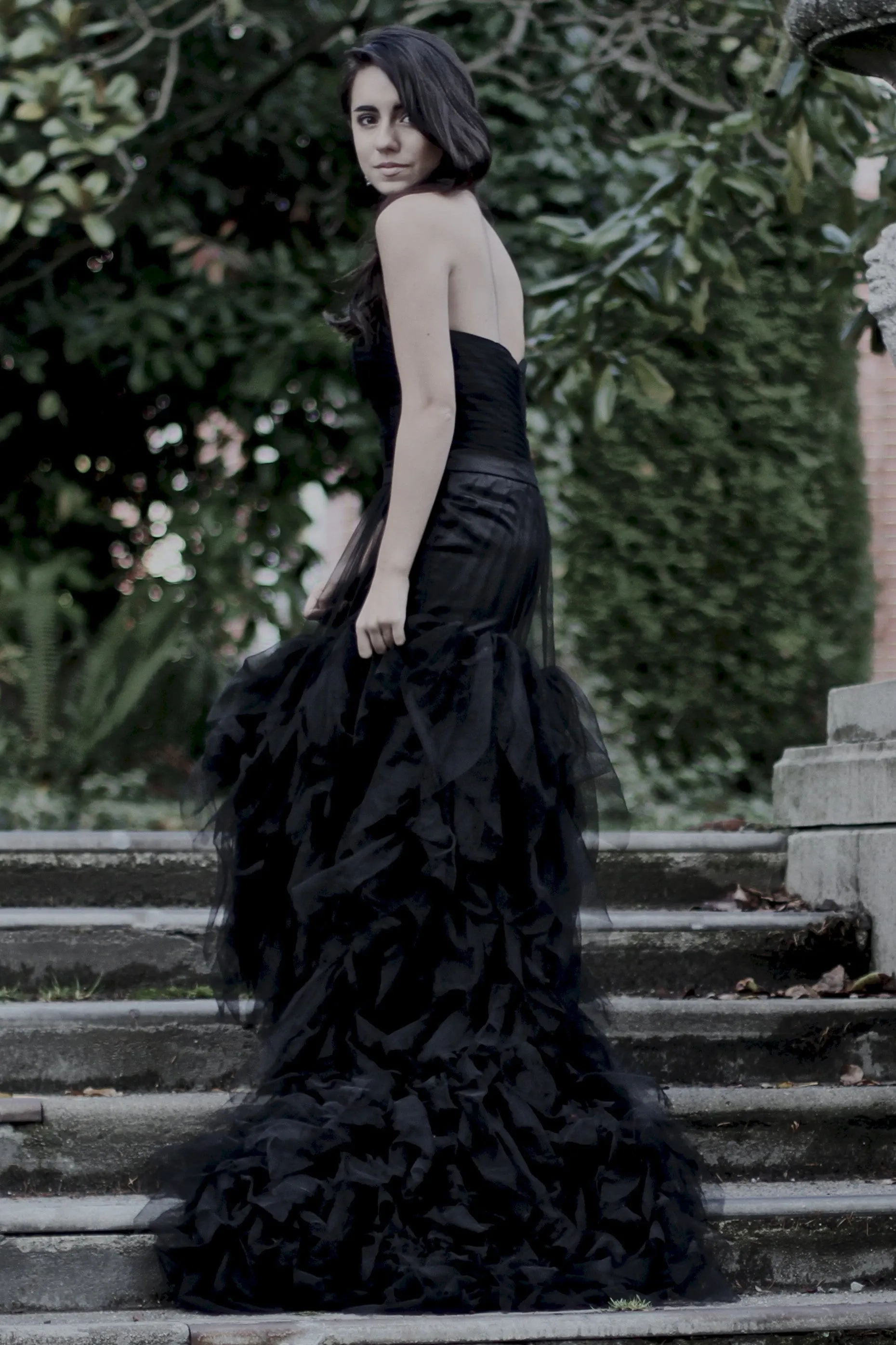Mermaid Strapless Floor Length Tulle Lotus Leaf Hem